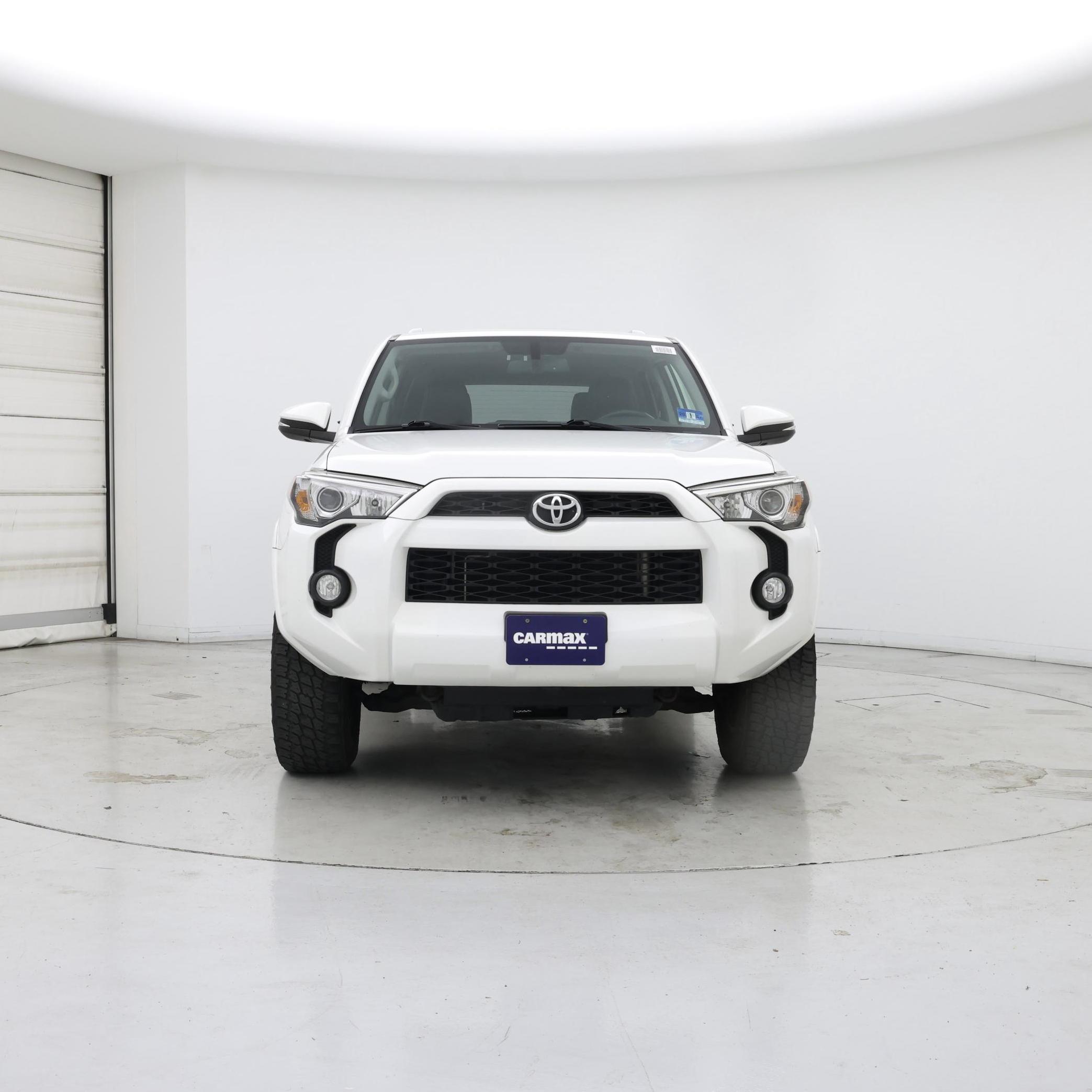 Thumbnail: 2016 Toyota 4Runner - 5