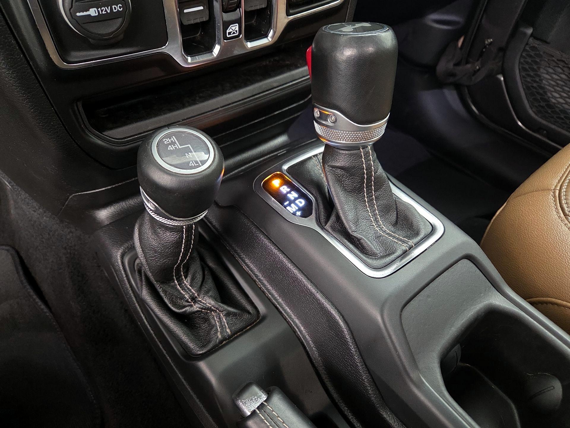 Thumbnail: 2021 Jeep Wrangler - 18