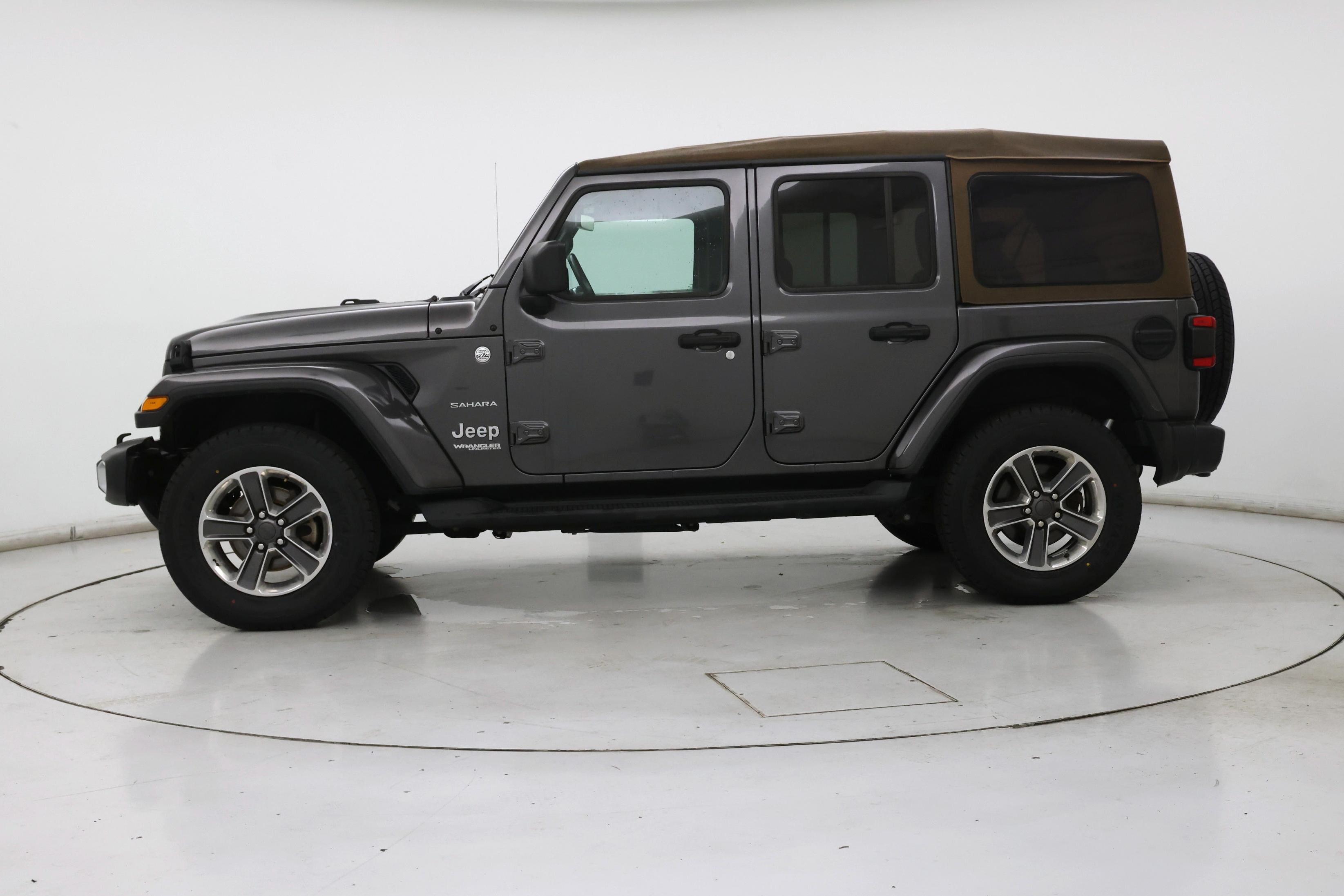 Thumbnail: 2021 Jeep Wrangler - 3