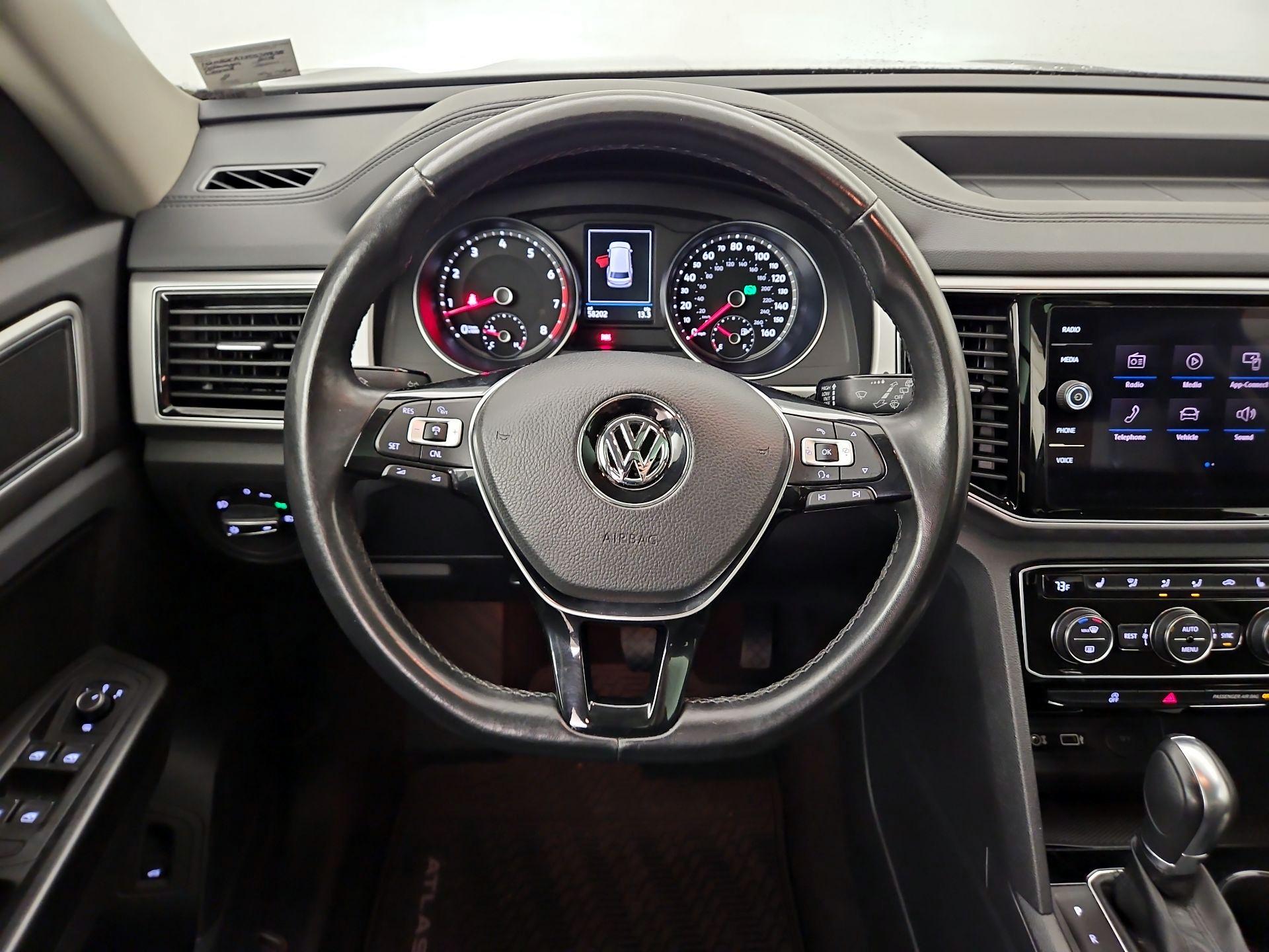 Thumbnail: 2018 Volkswagen Atlas - 10