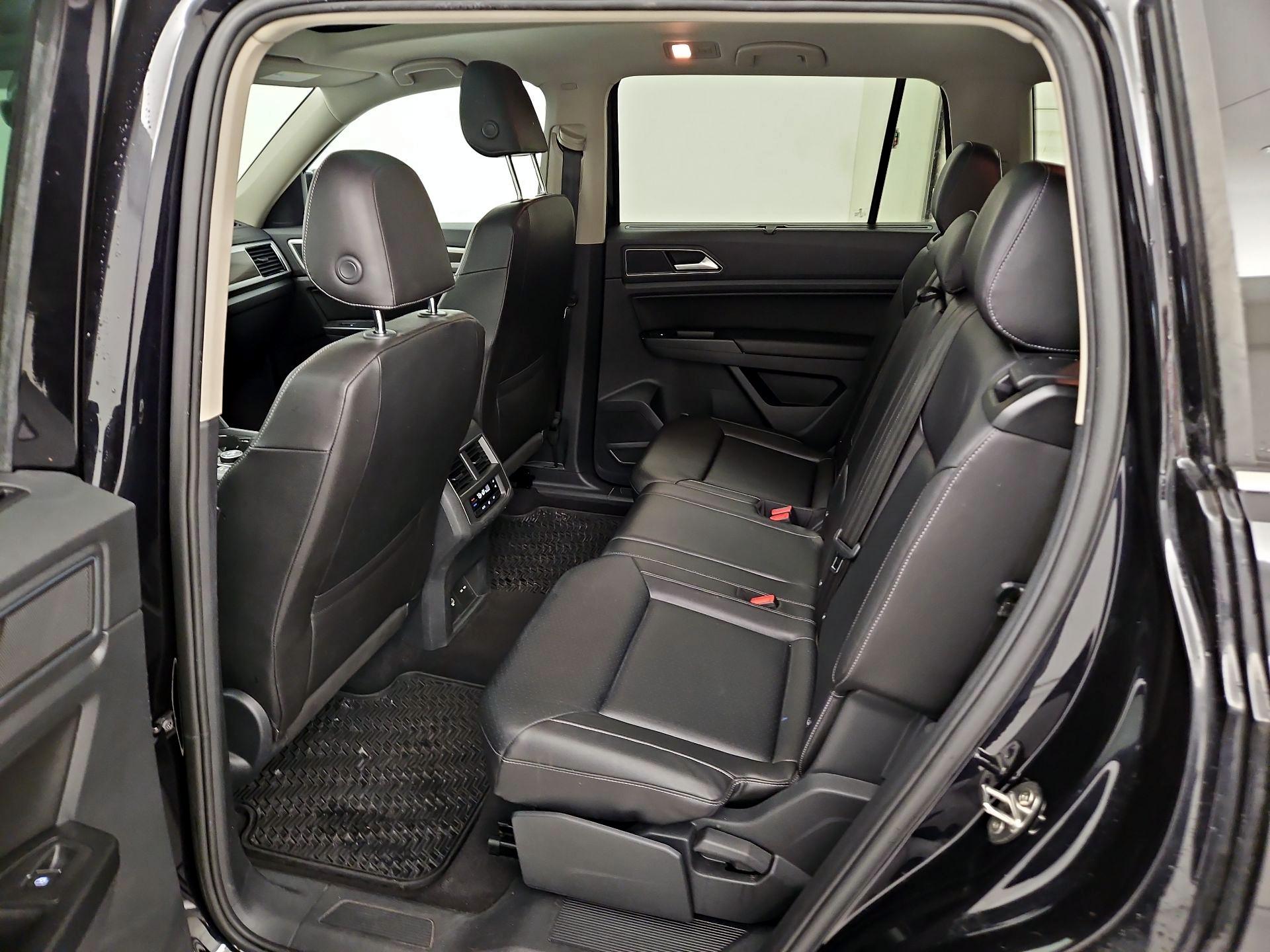 Thumbnail: 2018 Volkswagen Atlas - 20