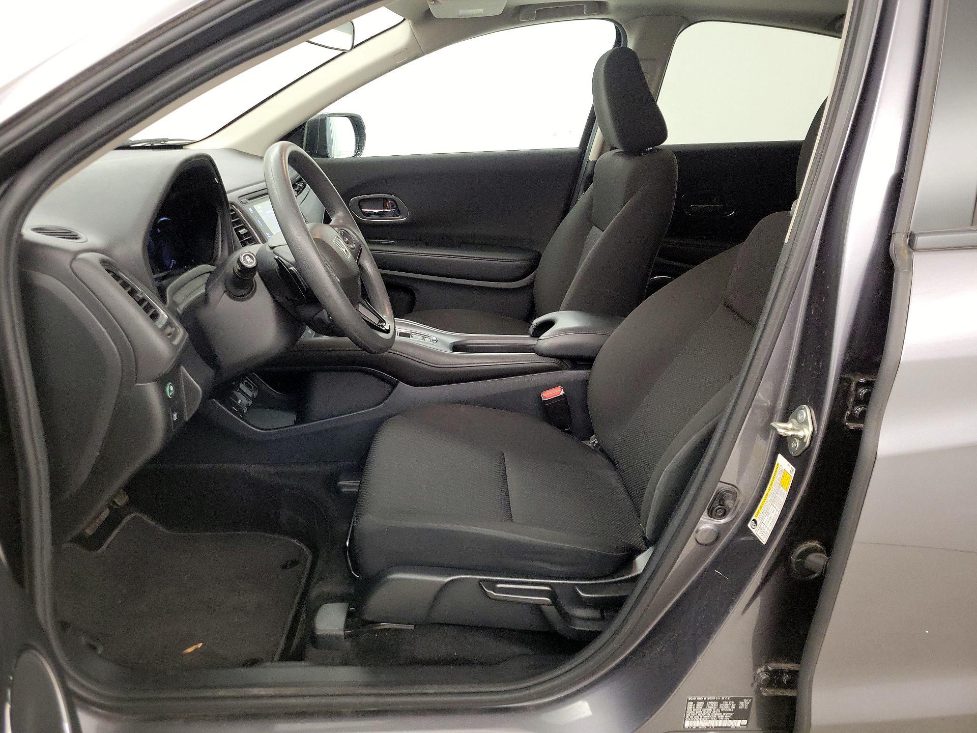 Thumbnail: 2017 Honda HR-V - 11