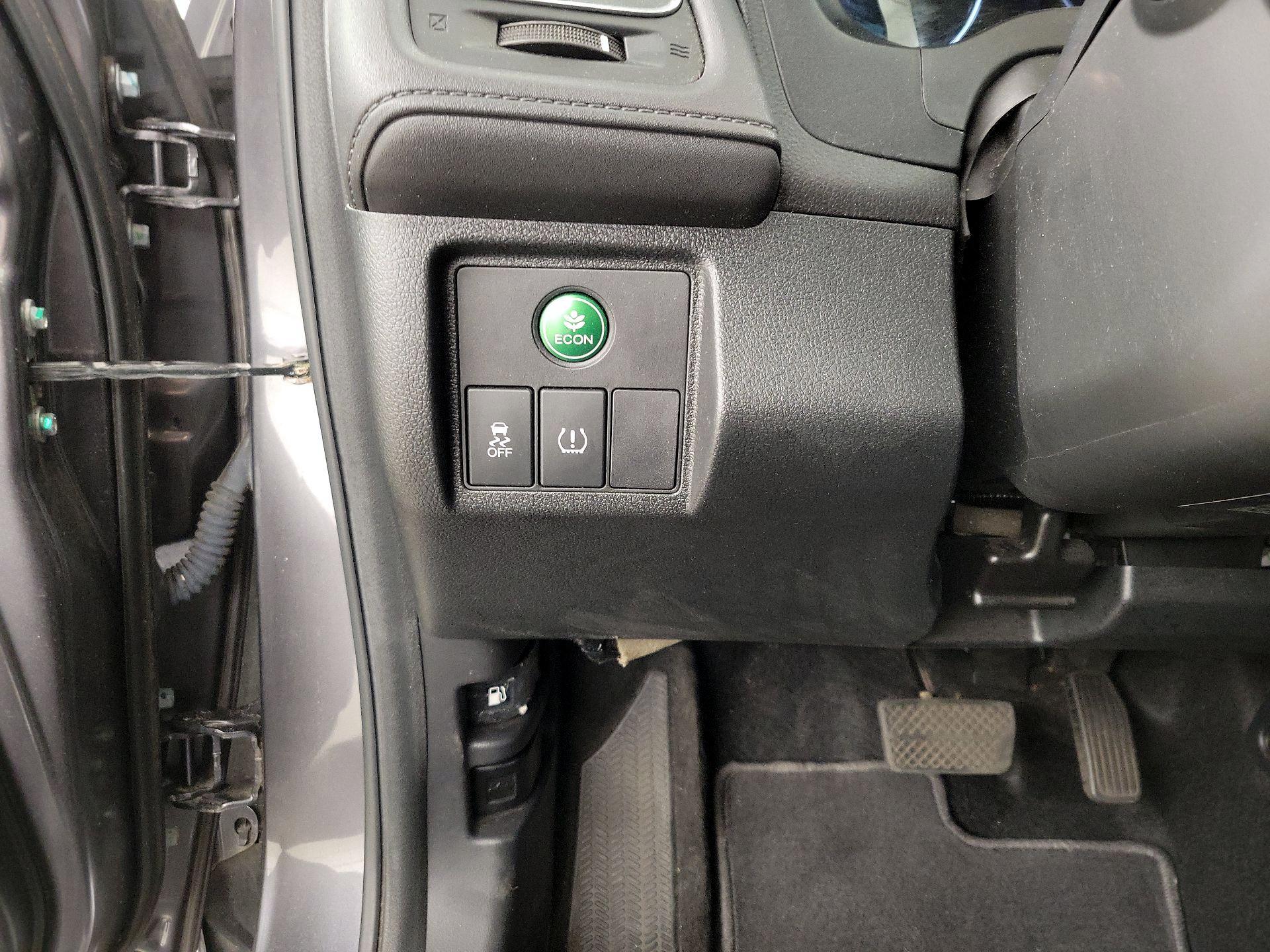 Thumbnail: 2017 Honda HR-V - 13