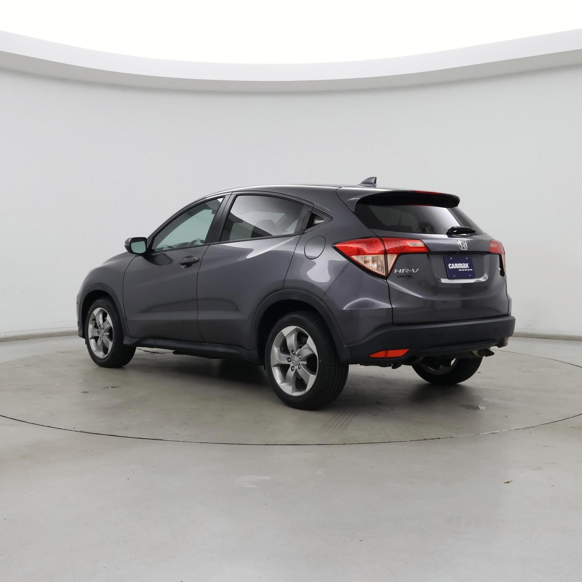 Thumbnail: 2017 Honda HR-V - 2