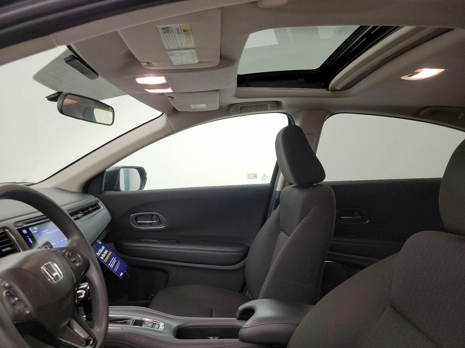 Thumbnail: 2017 Honda HR-V - 19