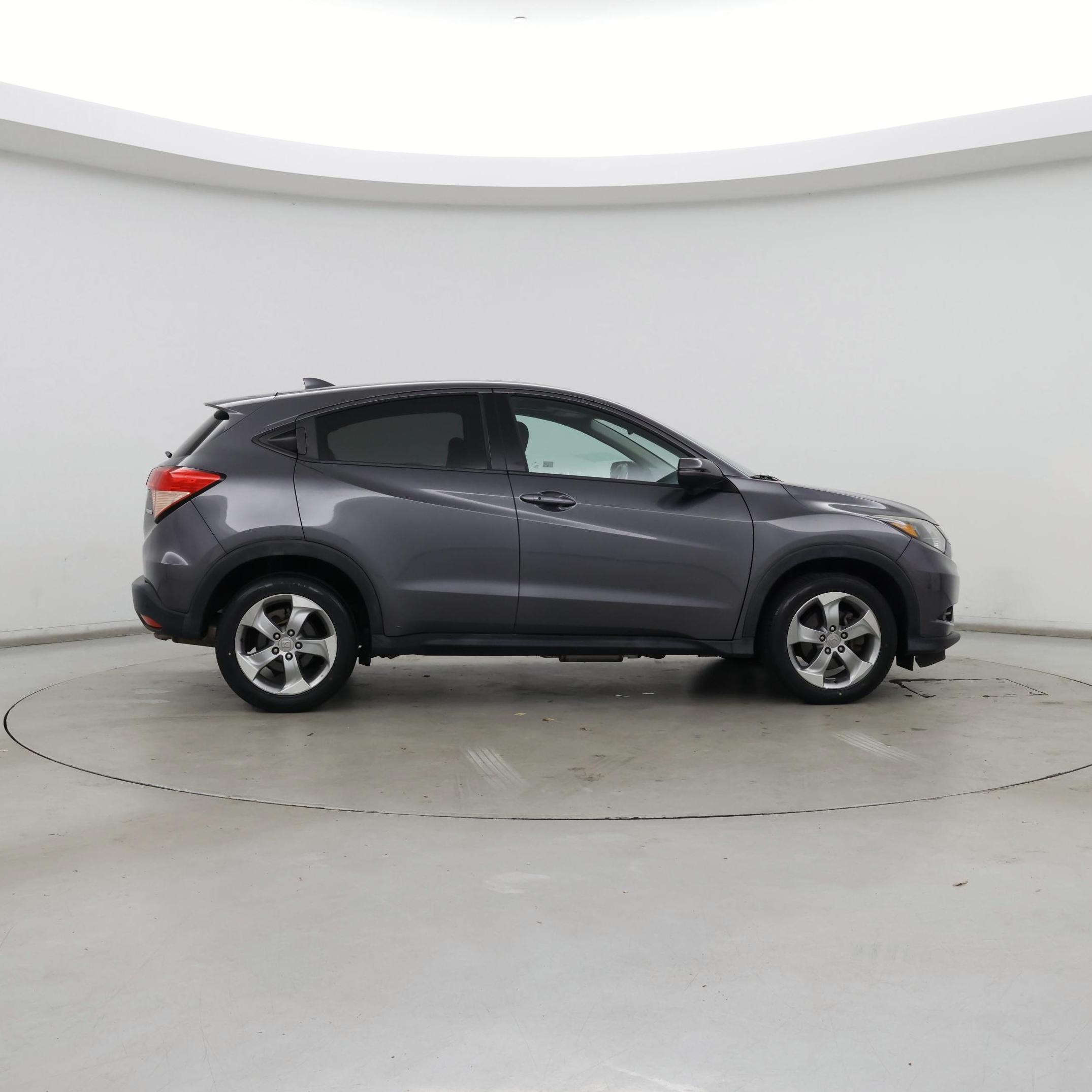 Thumbnail: 2017 Honda HR-V - 7