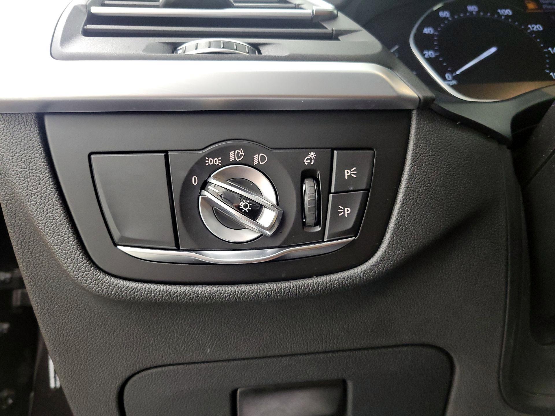 Thumbnail: 2022 BMW X3 - 13