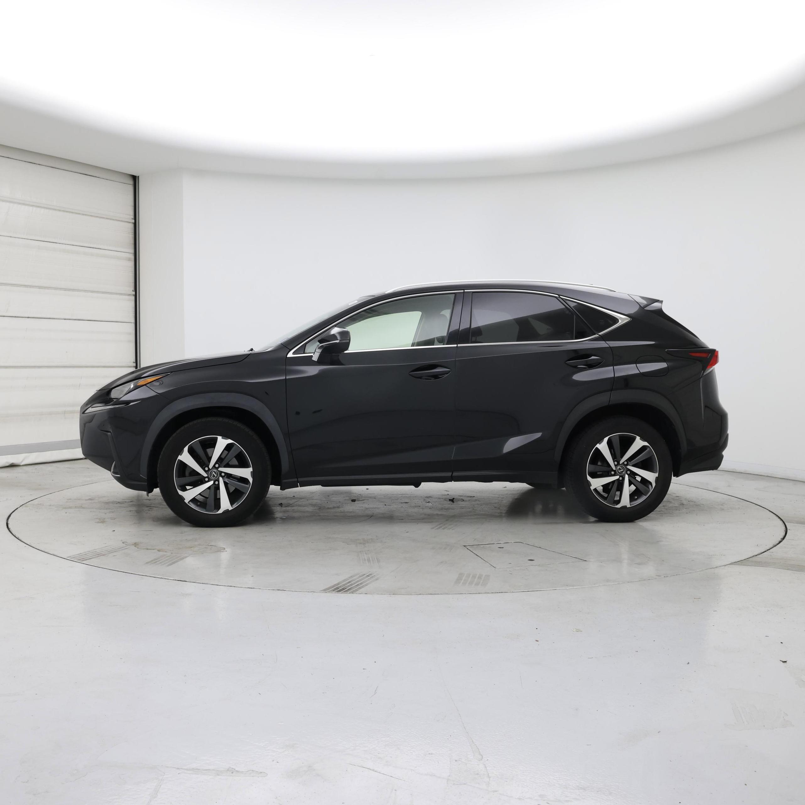 Thumbnail: 2018 Lexus NX - 3