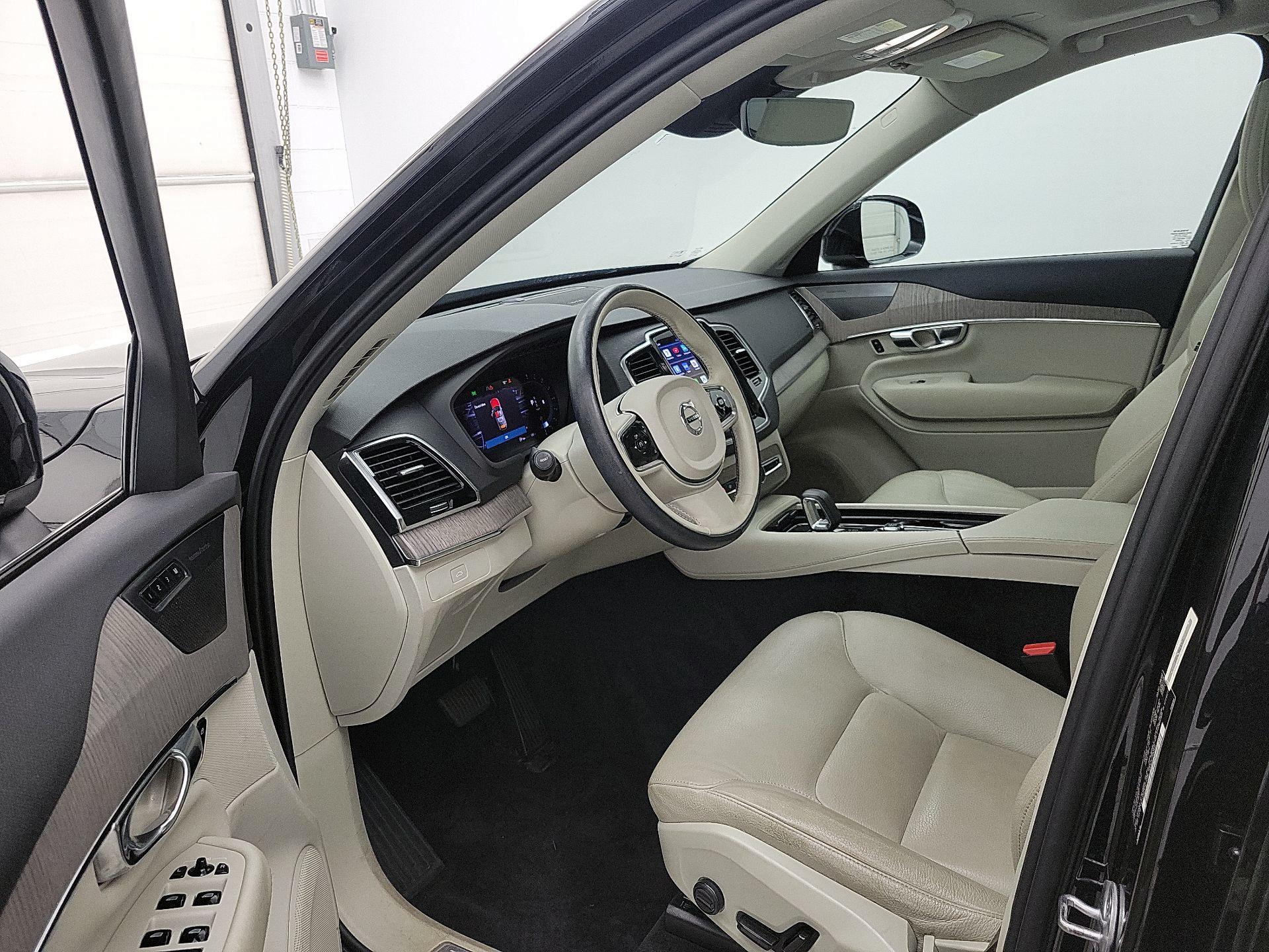 Thumbnail: 2023 Volvo XC90 - 11