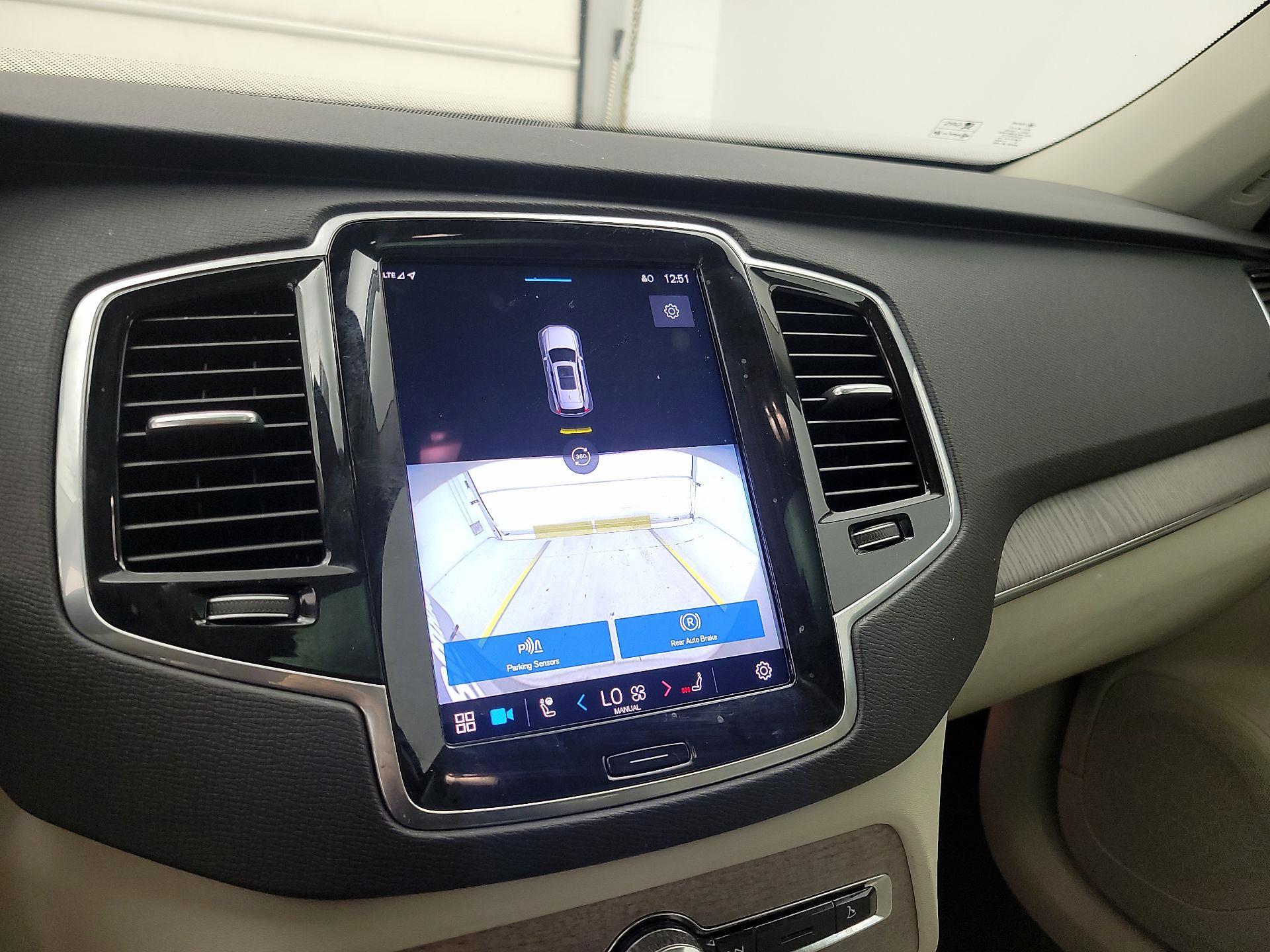 Thumbnail: 2023 Volvo XC90 - 14