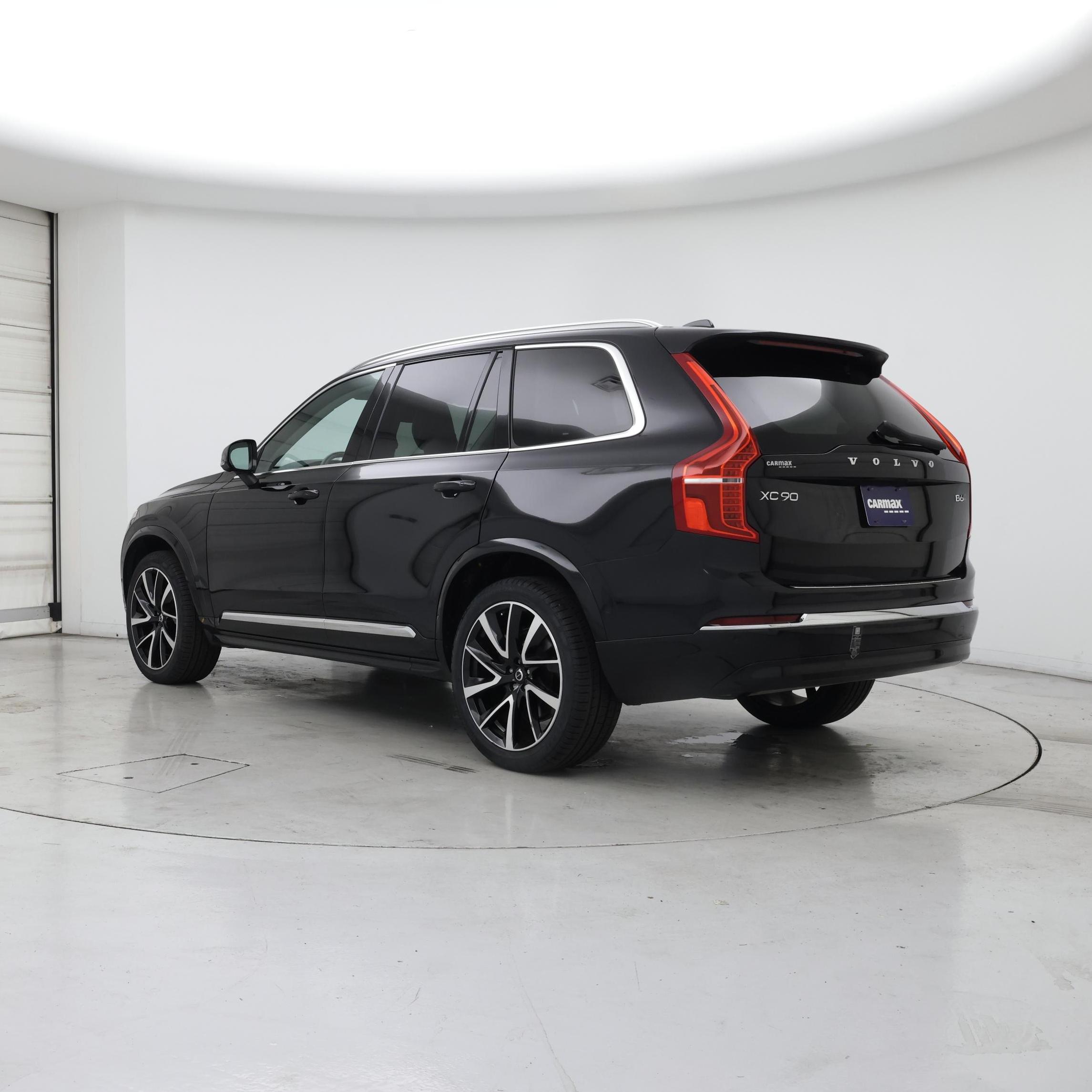 Thumbnail: 2023 Volvo XC90 - 2