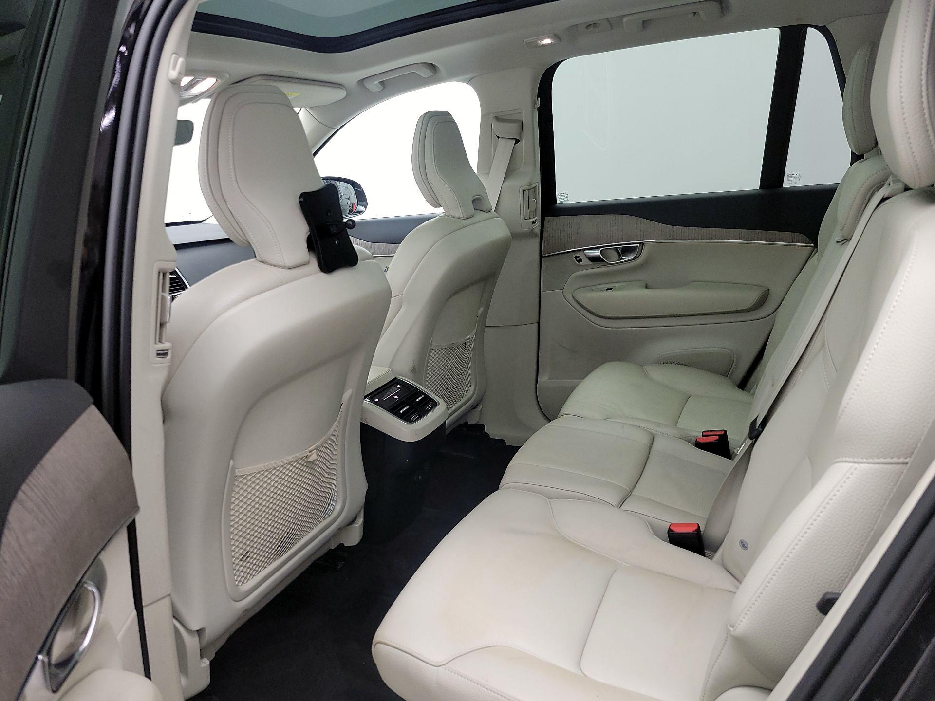 Thumbnail: 2023 Volvo XC90 - 19