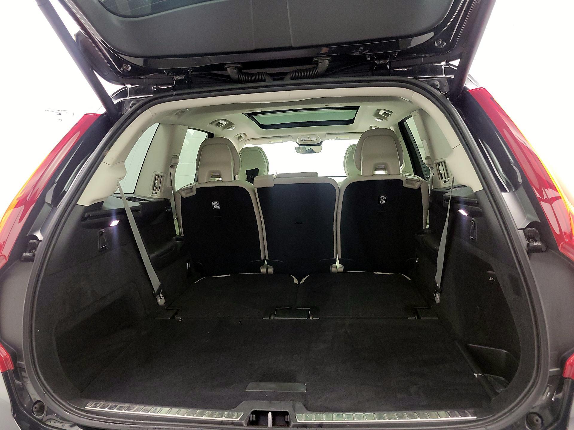 Thumbnail: 2023 Volvo XC90 - 20