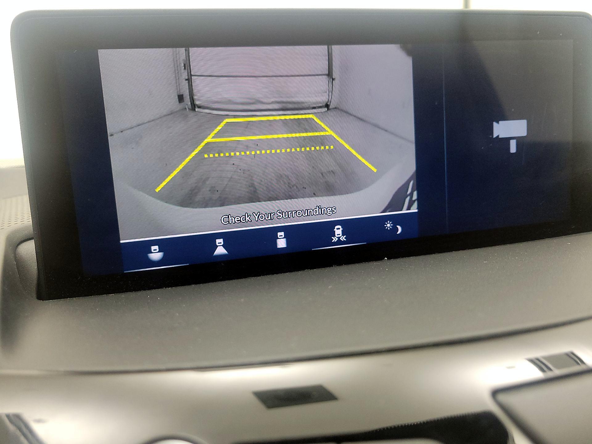 Thumbnail: 2021 Acura RDX - 15