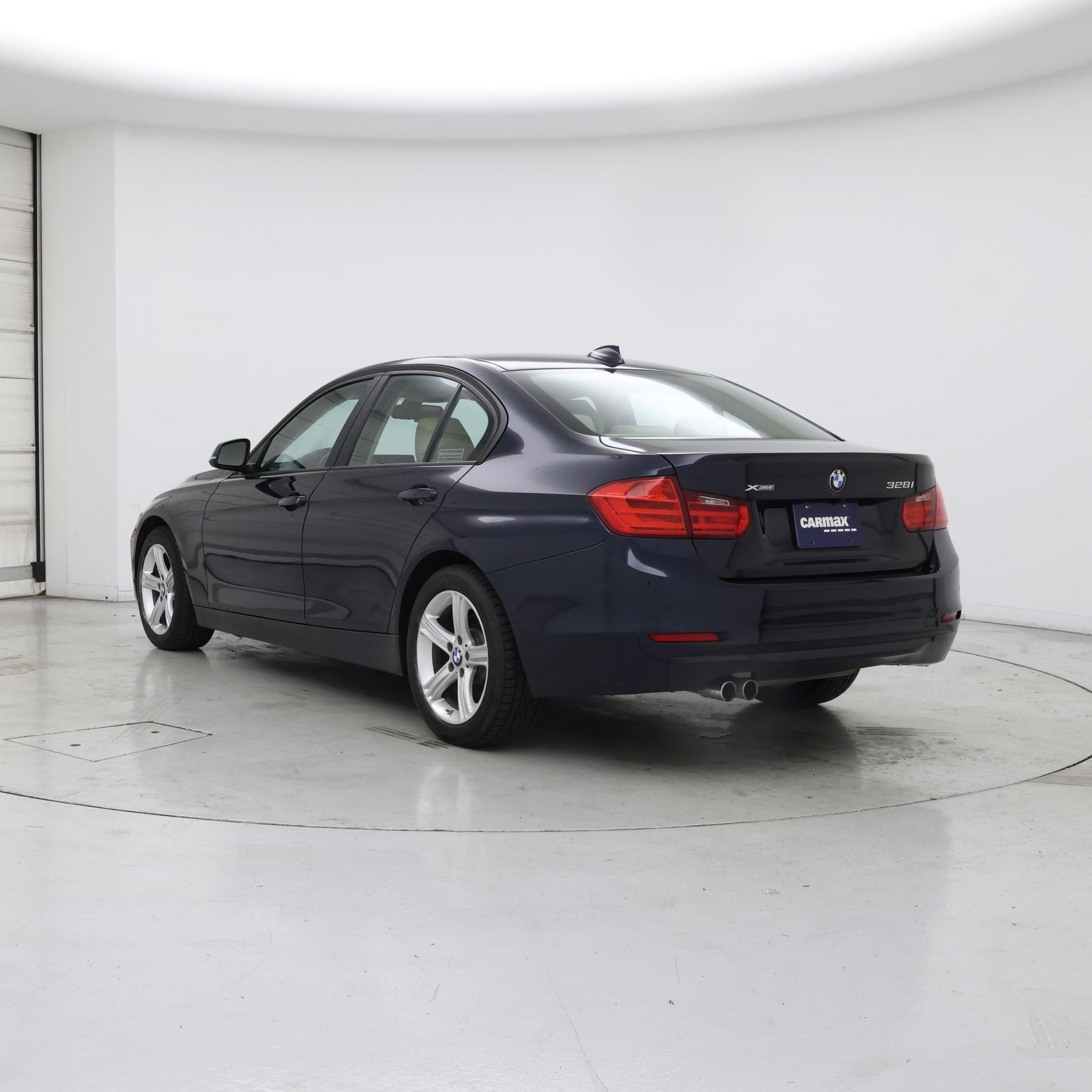 Thumbnail: 2015 BMW 3 Series - 2