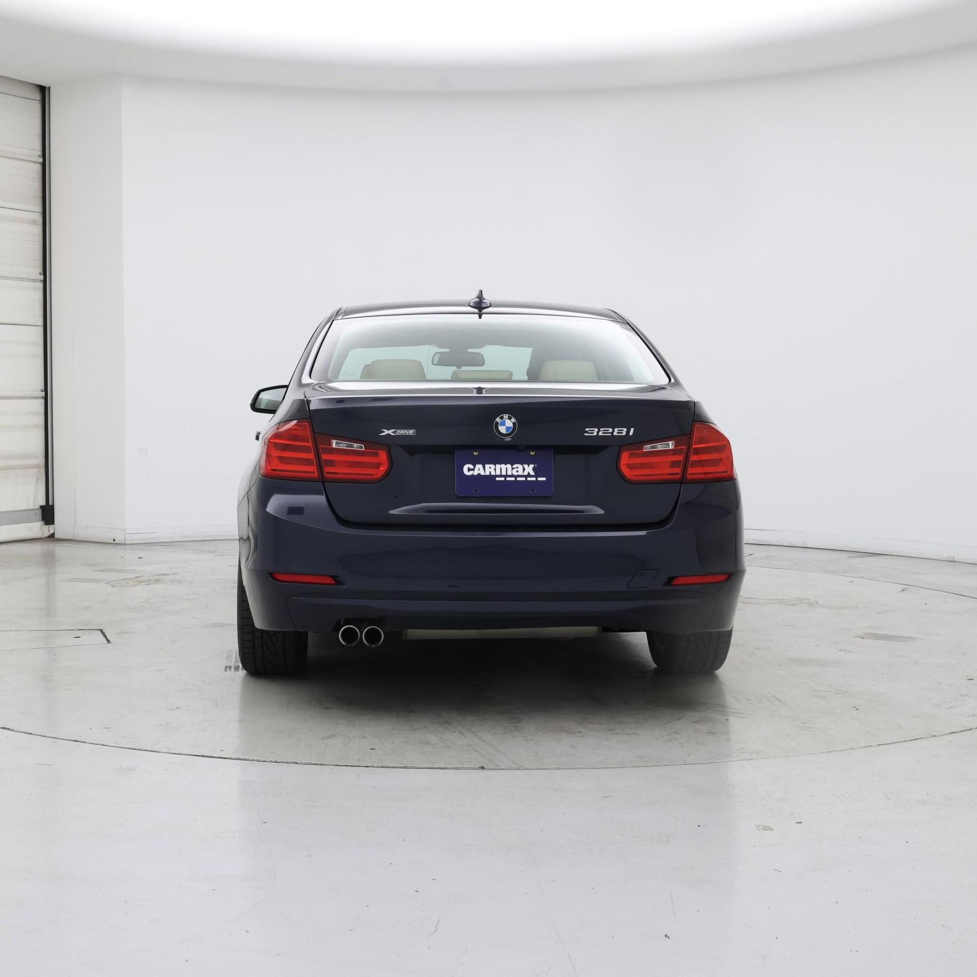 Thumbnail: 2015 BMW 3 Series - 6