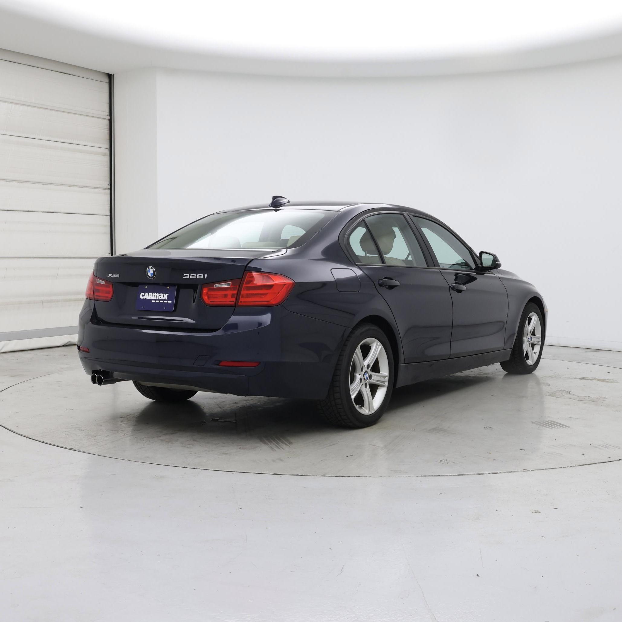 Thumbnail: 2015 BMW 3 Series - 8