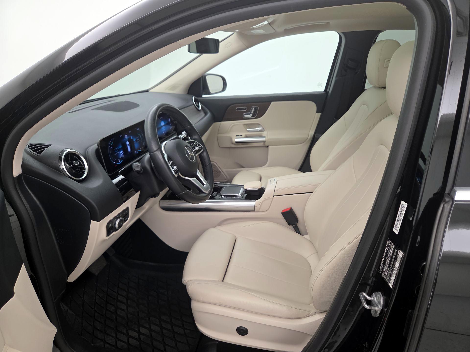 Thumbnail: 2021 Mercedes-Benz GLA - 11