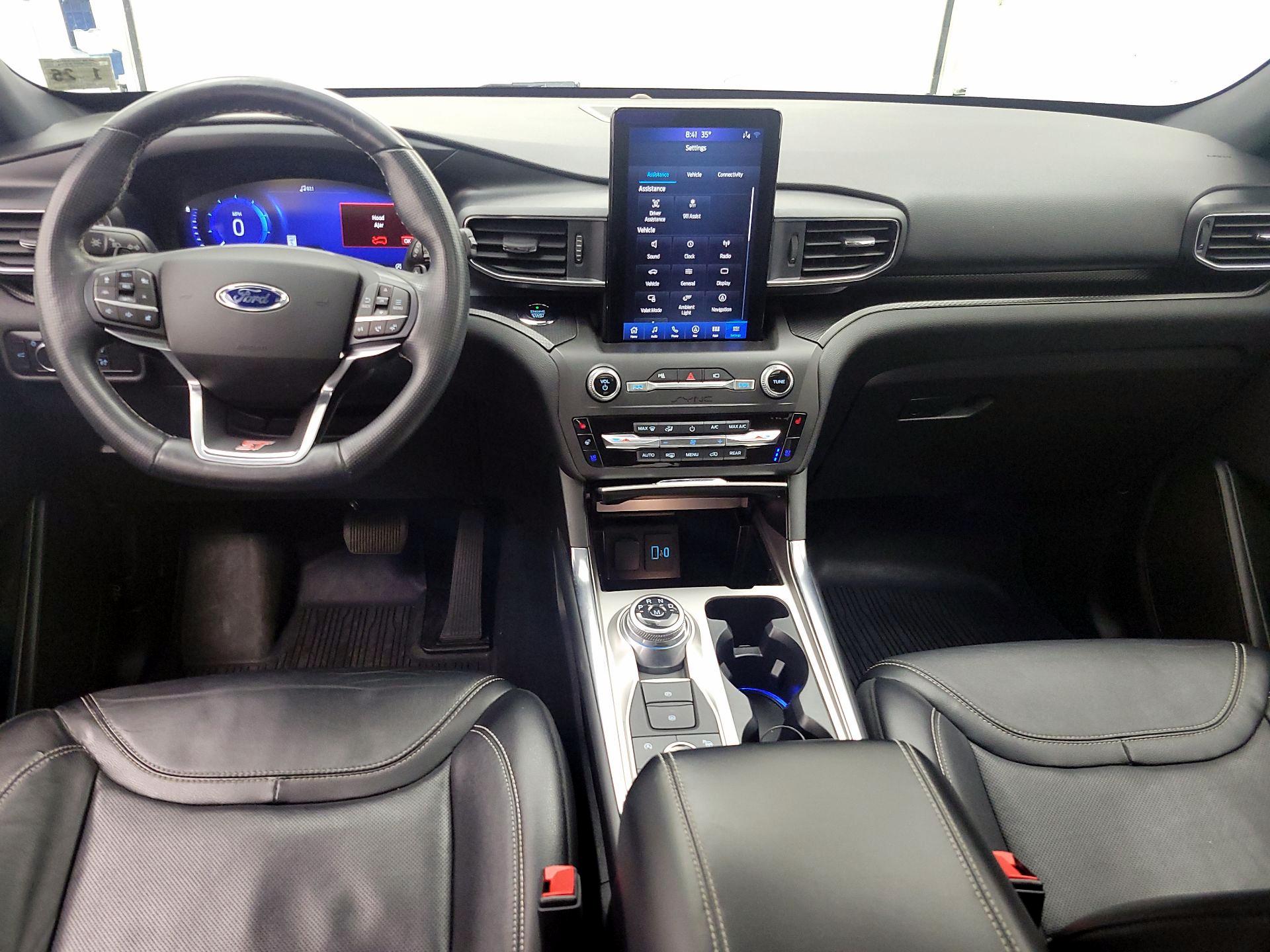 Thumbnail: 2020 Ford Explorer - 9