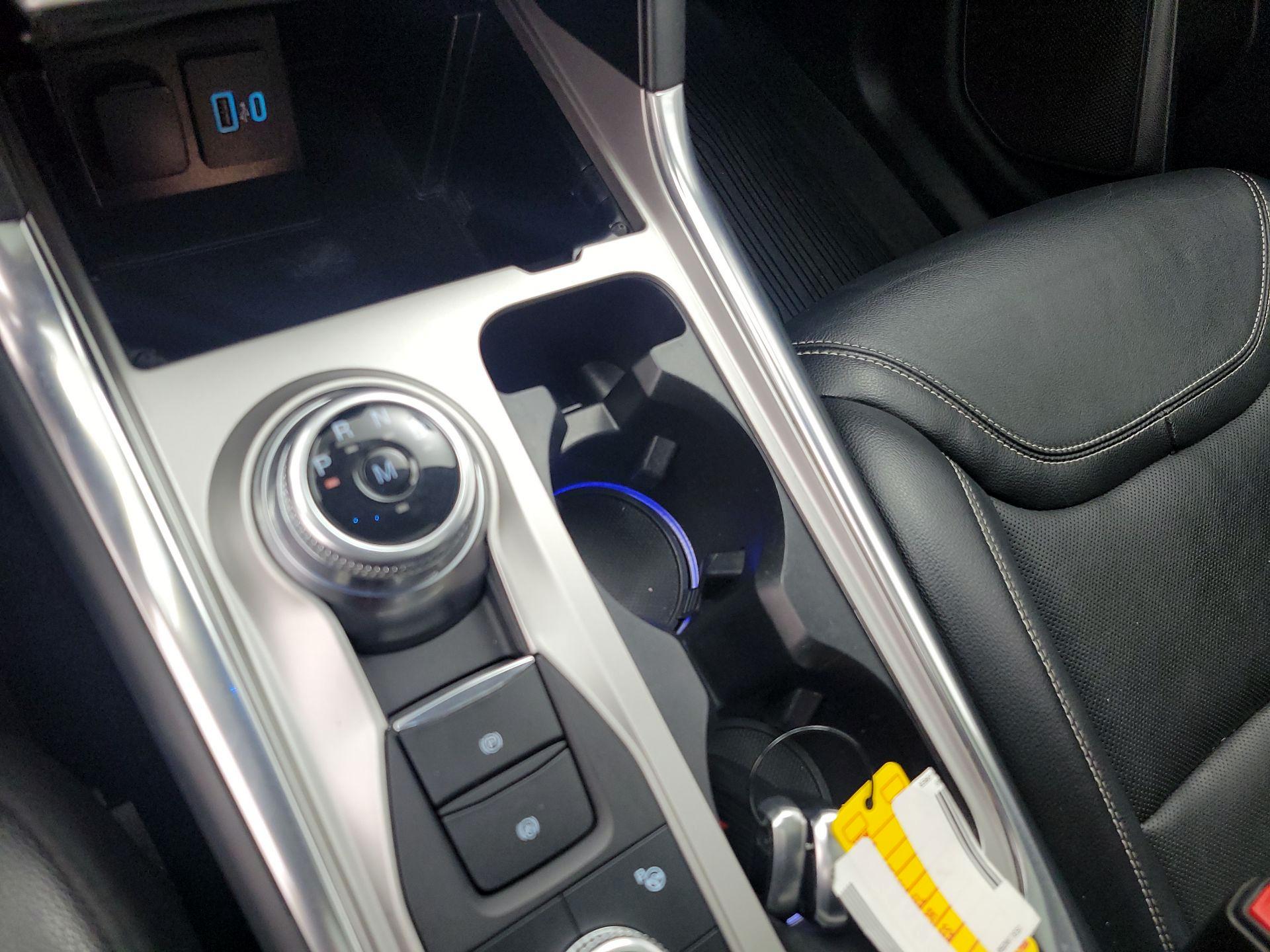 Thumbnail: 2020 Ford Explorer - 17