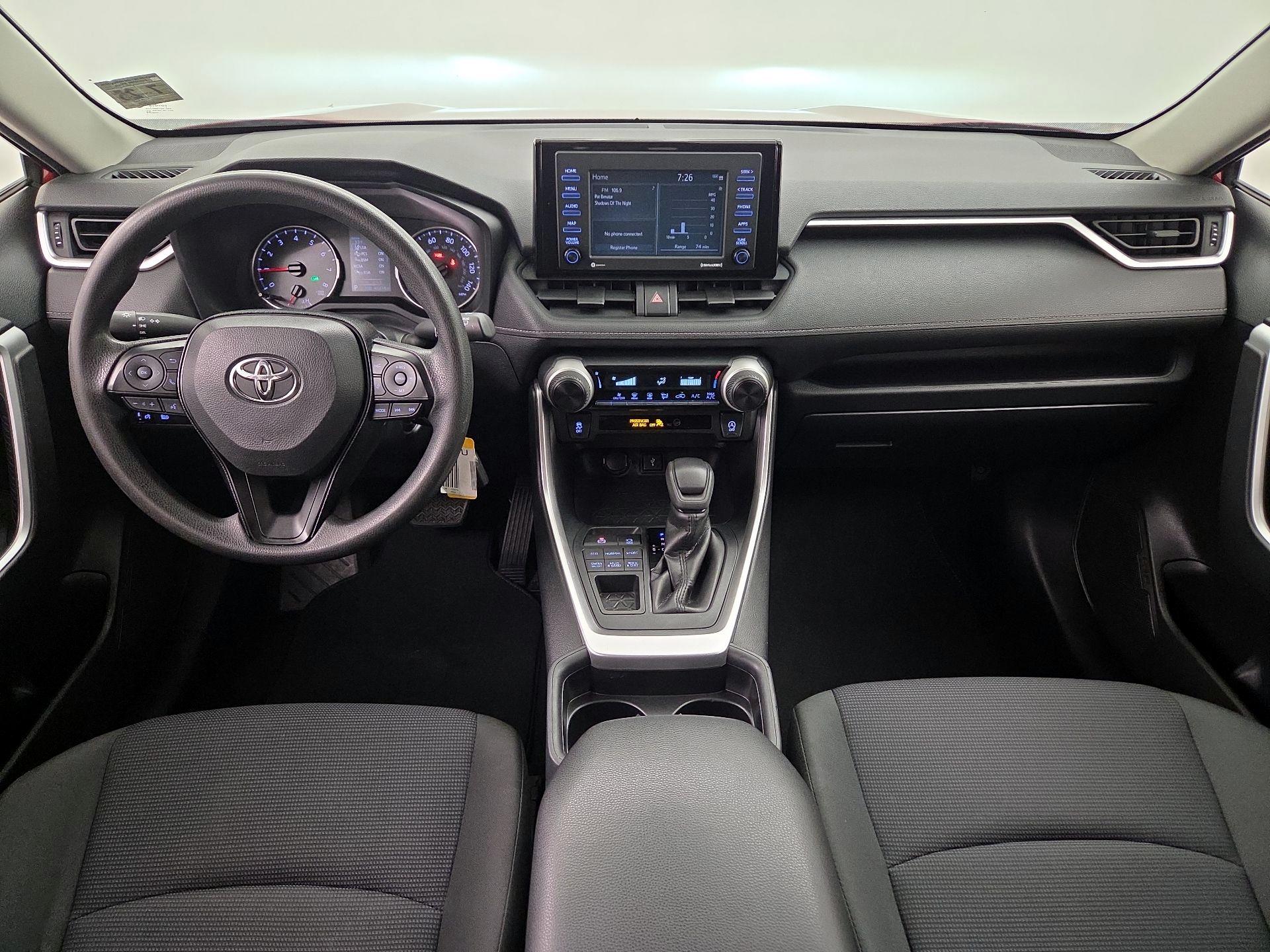 Thumbnail: 2020 Toyota RAV4 - 9