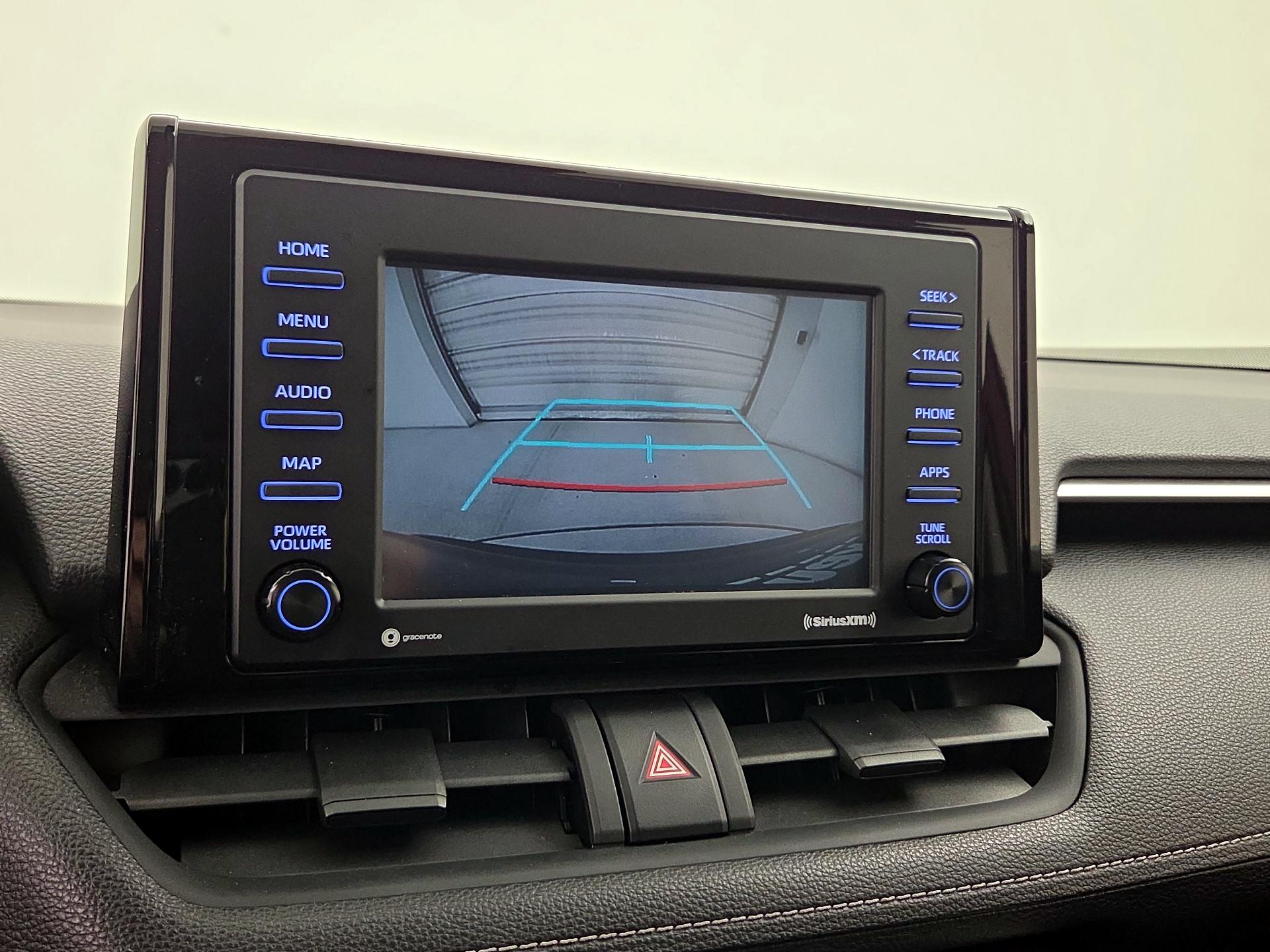 Thumbnail: 2020 Toyota RAV4 - 14