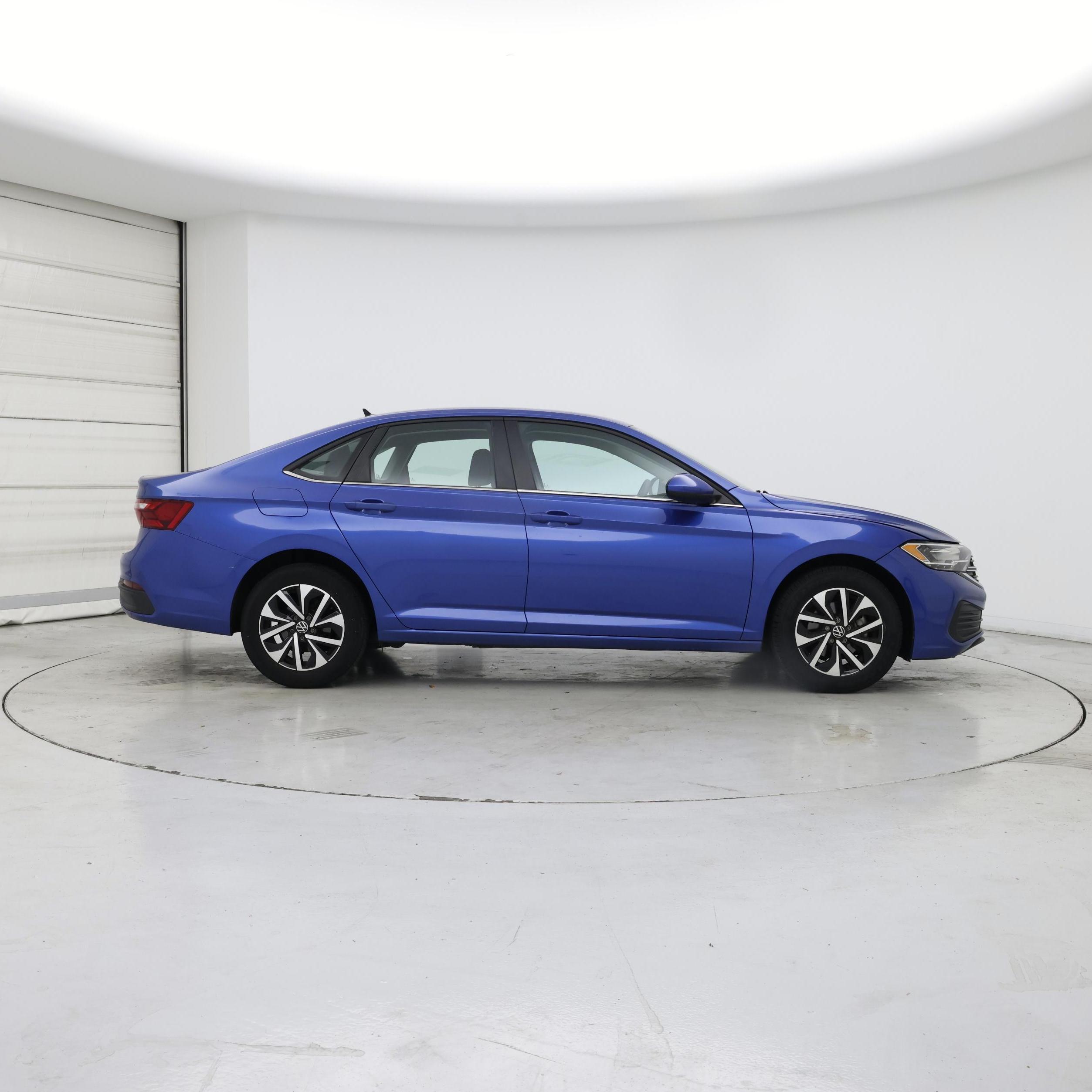 Thumbnail: 2022 Volkswagen Jetta - 7