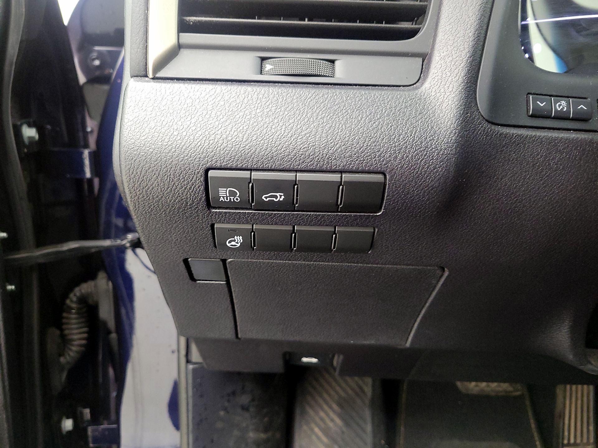 Thumbnail: 2019 Lexus RX - 13