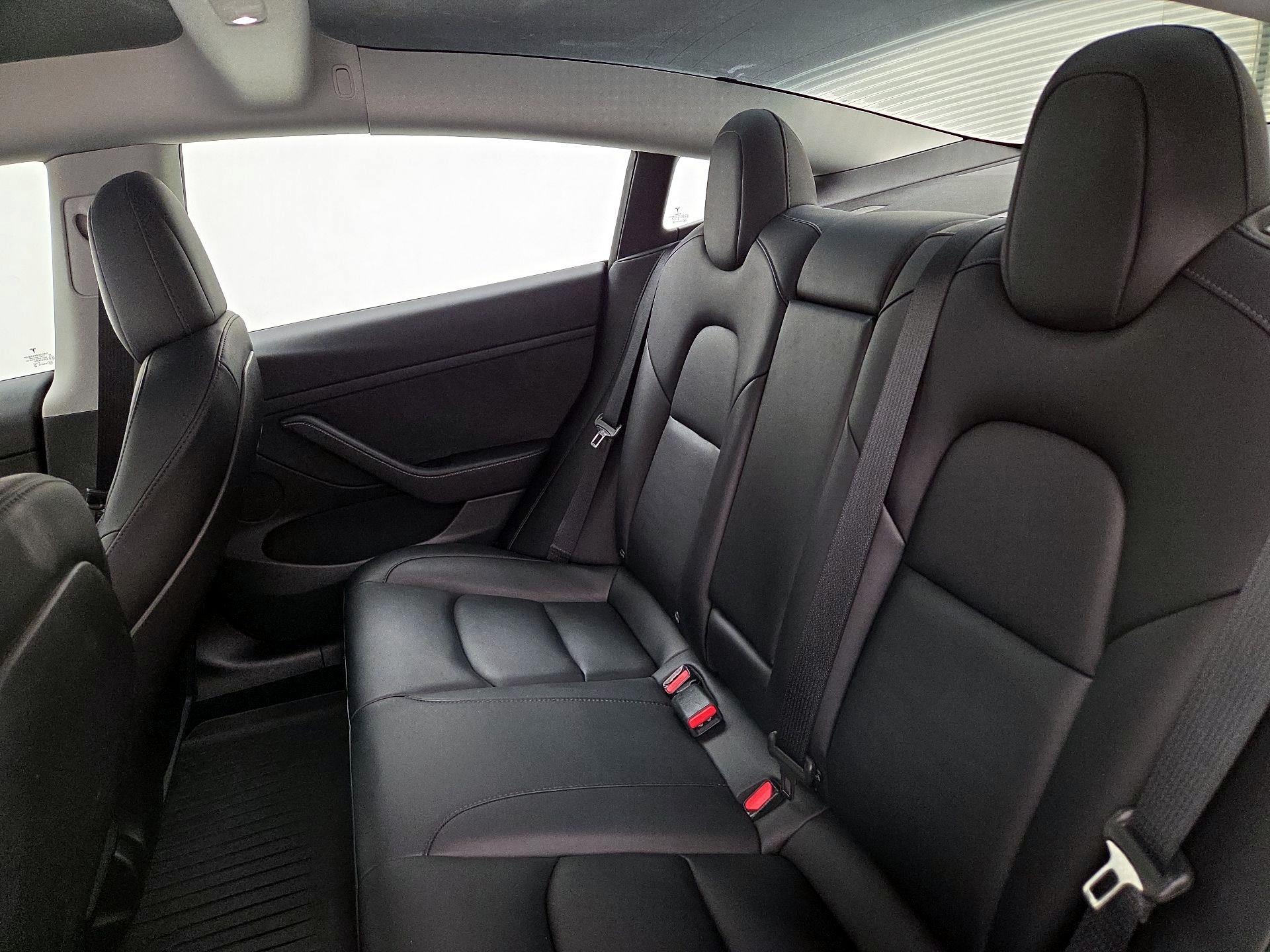 Thumbnail: 2023 Tesla Model 3 - 20