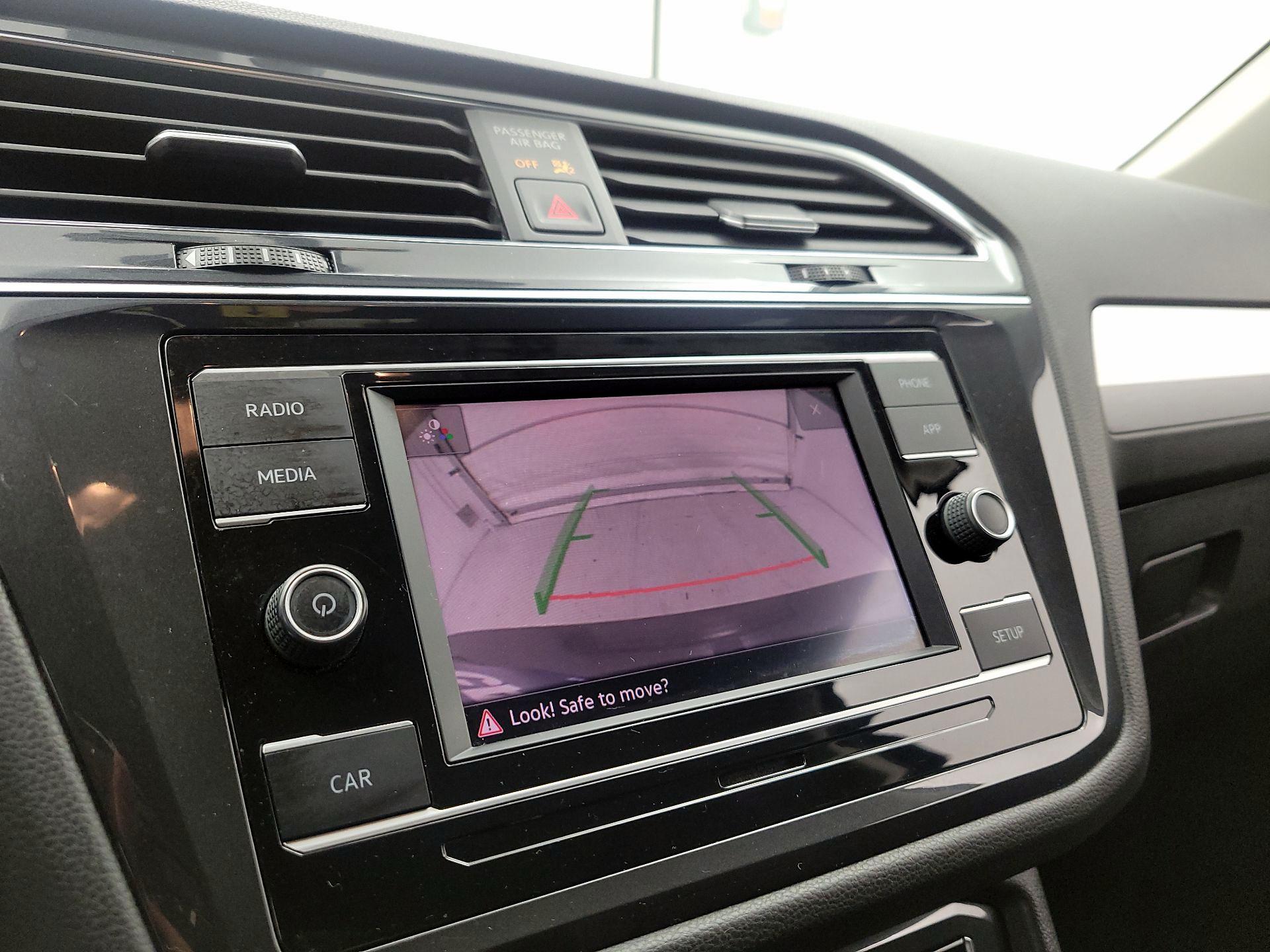 Thumbnail: 2019 Volkswagen Tiguan - 13