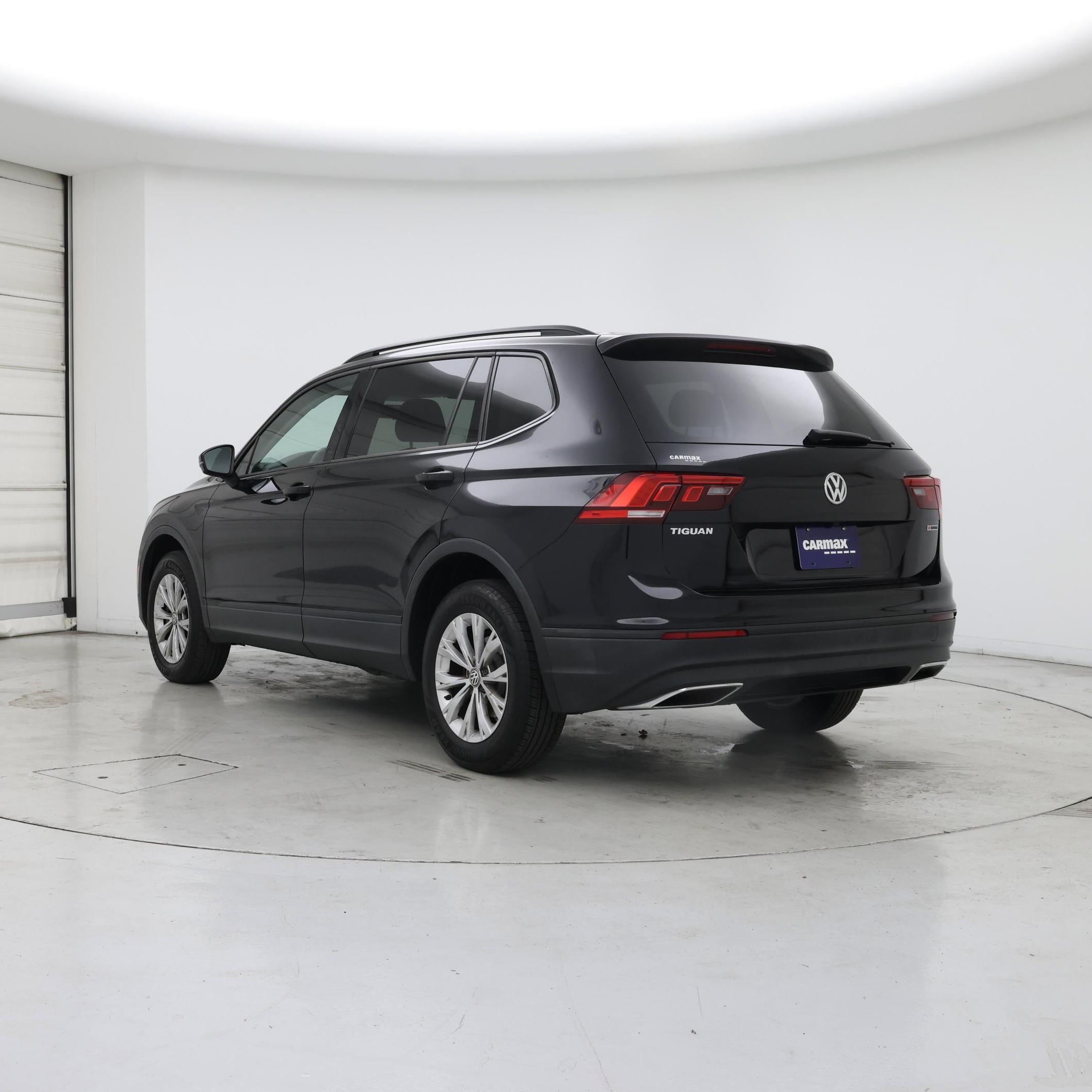 Thumbnail: 2019 Volkswagen Tiguan - 2