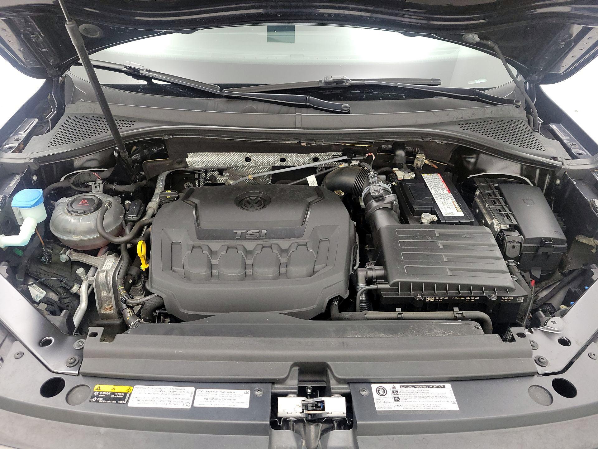 Thumbnail: 2019 Volkswagen Tiguan - 19