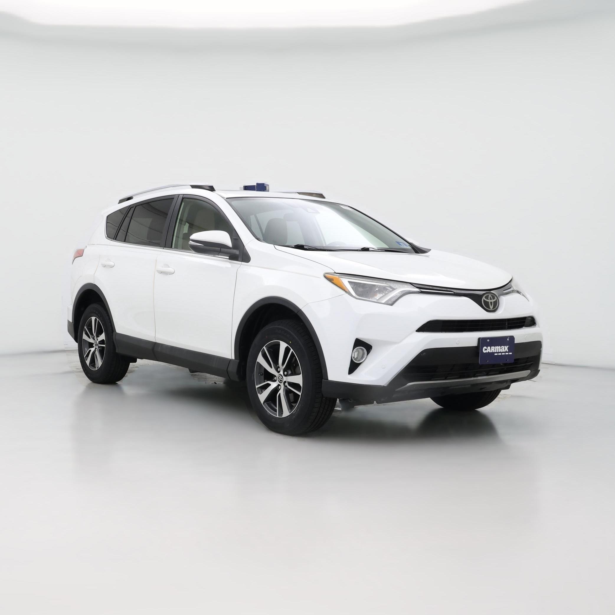 Thumbnail: 2018 Toyota RAV4 - 1