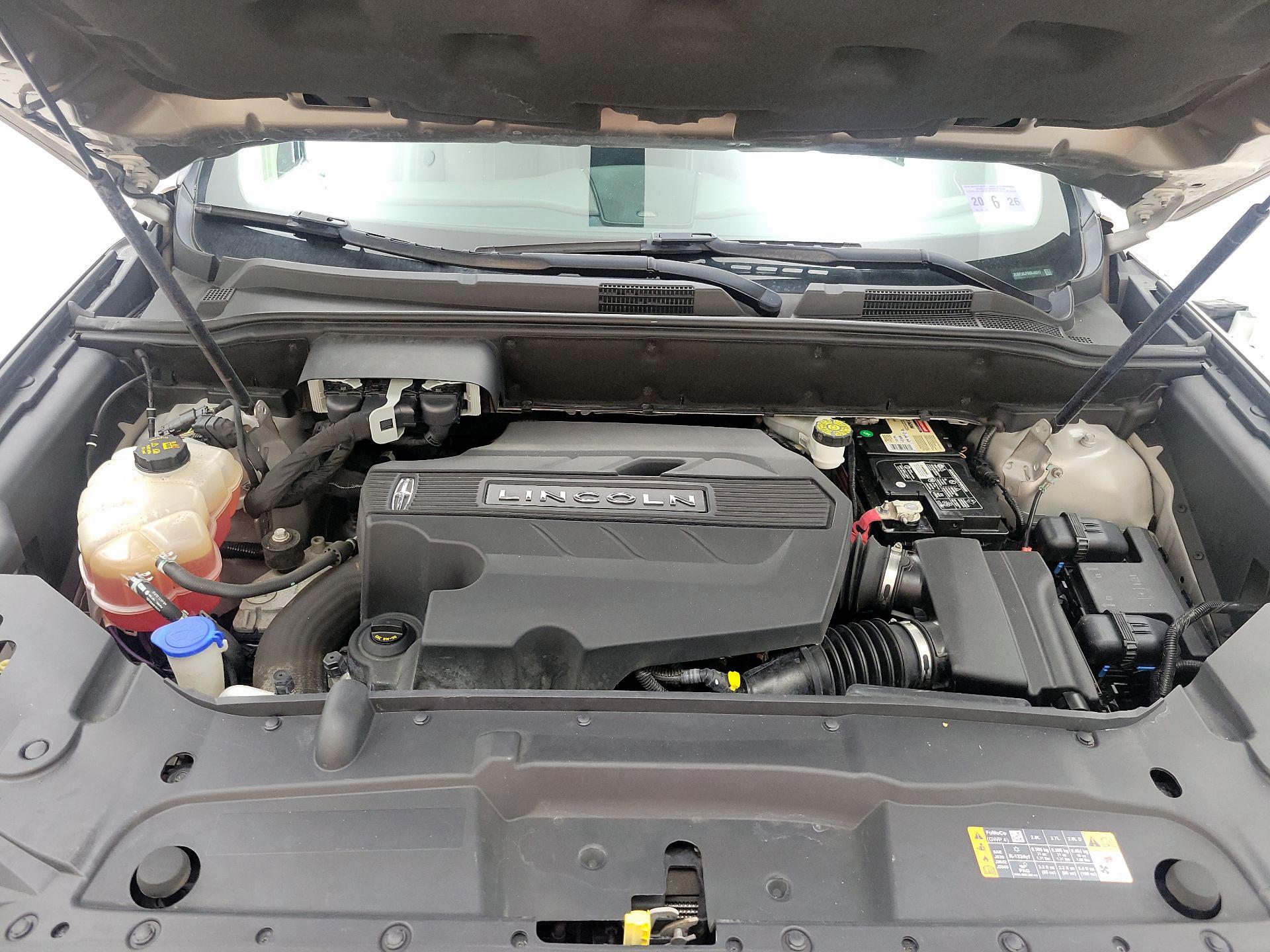 Thumbnail: 2019 Lincoln Nautilus - 20