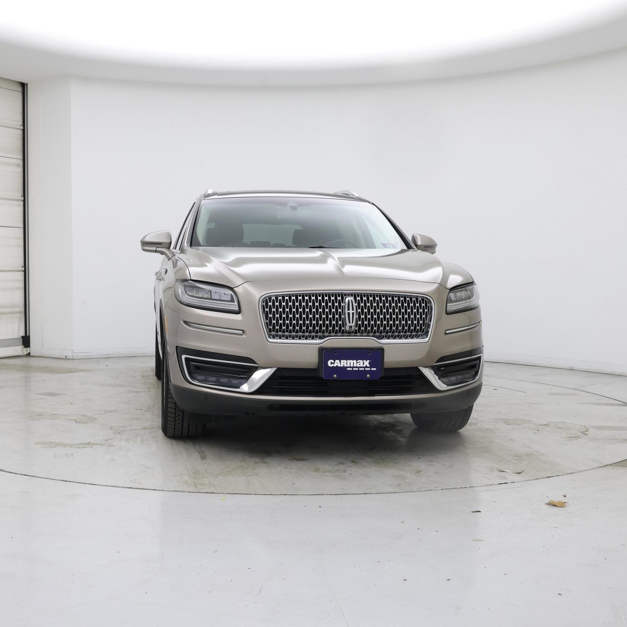 Thumbnail: 2019 Lincoln Nautilus - 5