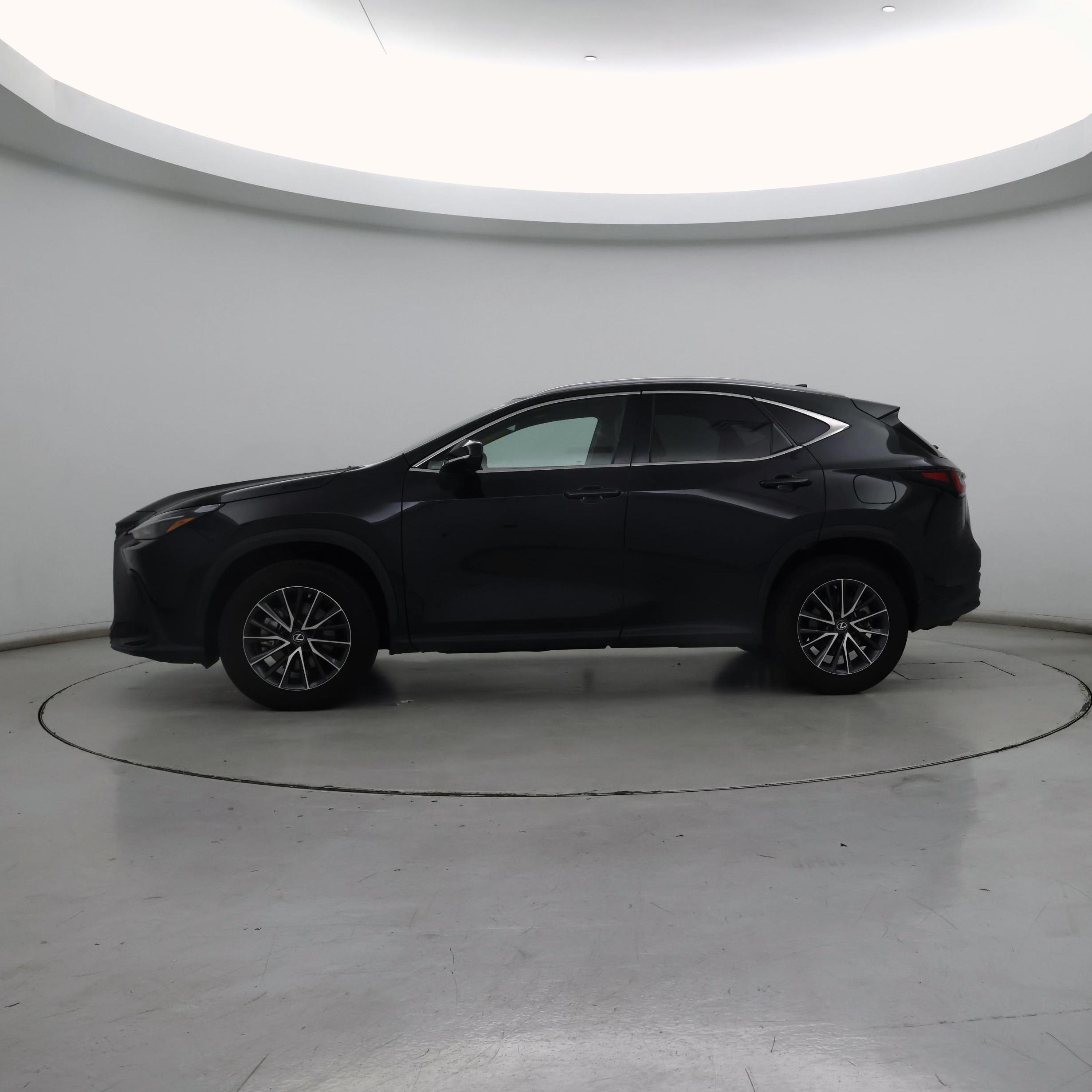 Thumbnail: 2022 Lexus NX - 3