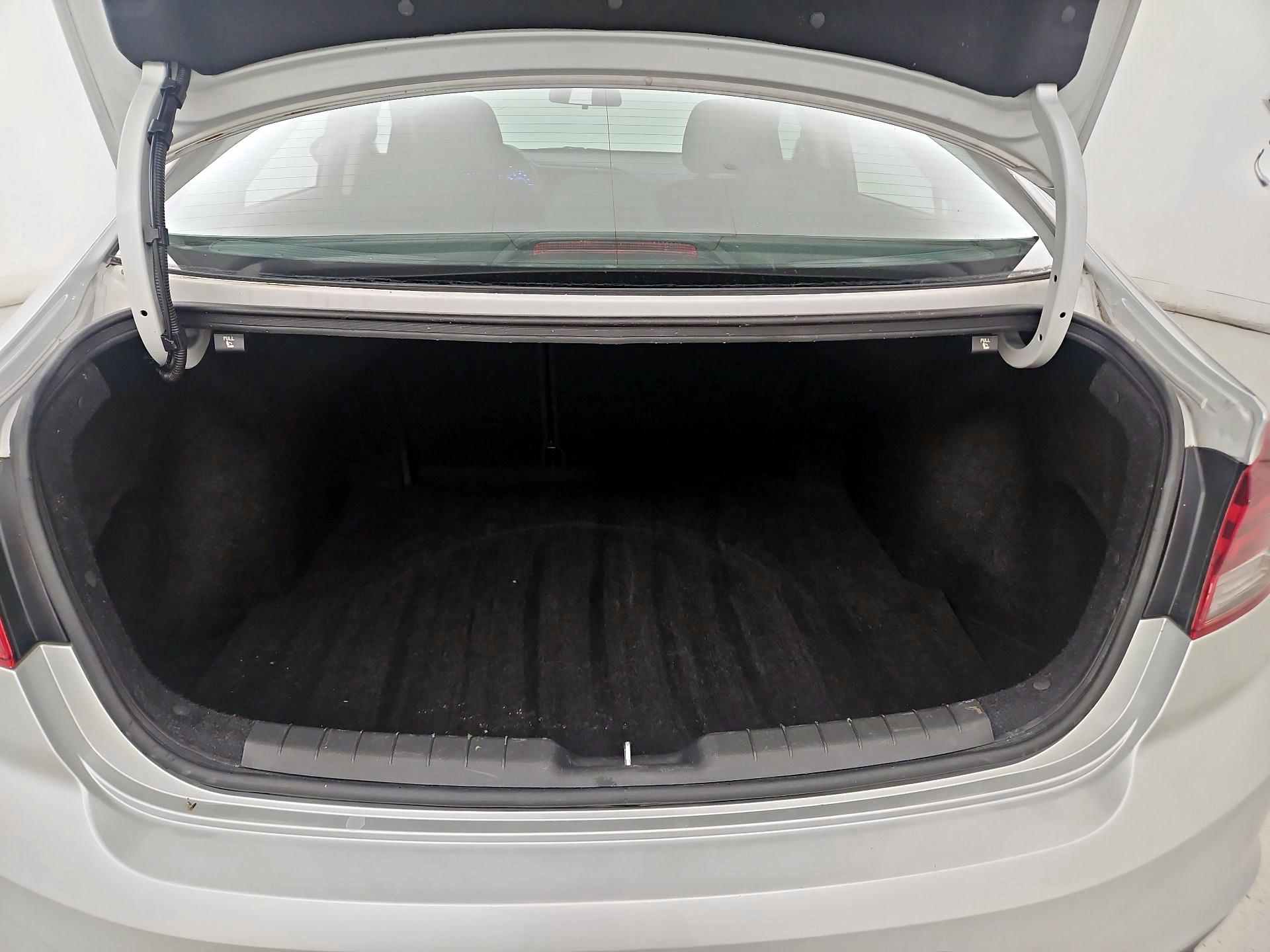 Thumbnail: 2019 Hyundai Elantra - 20