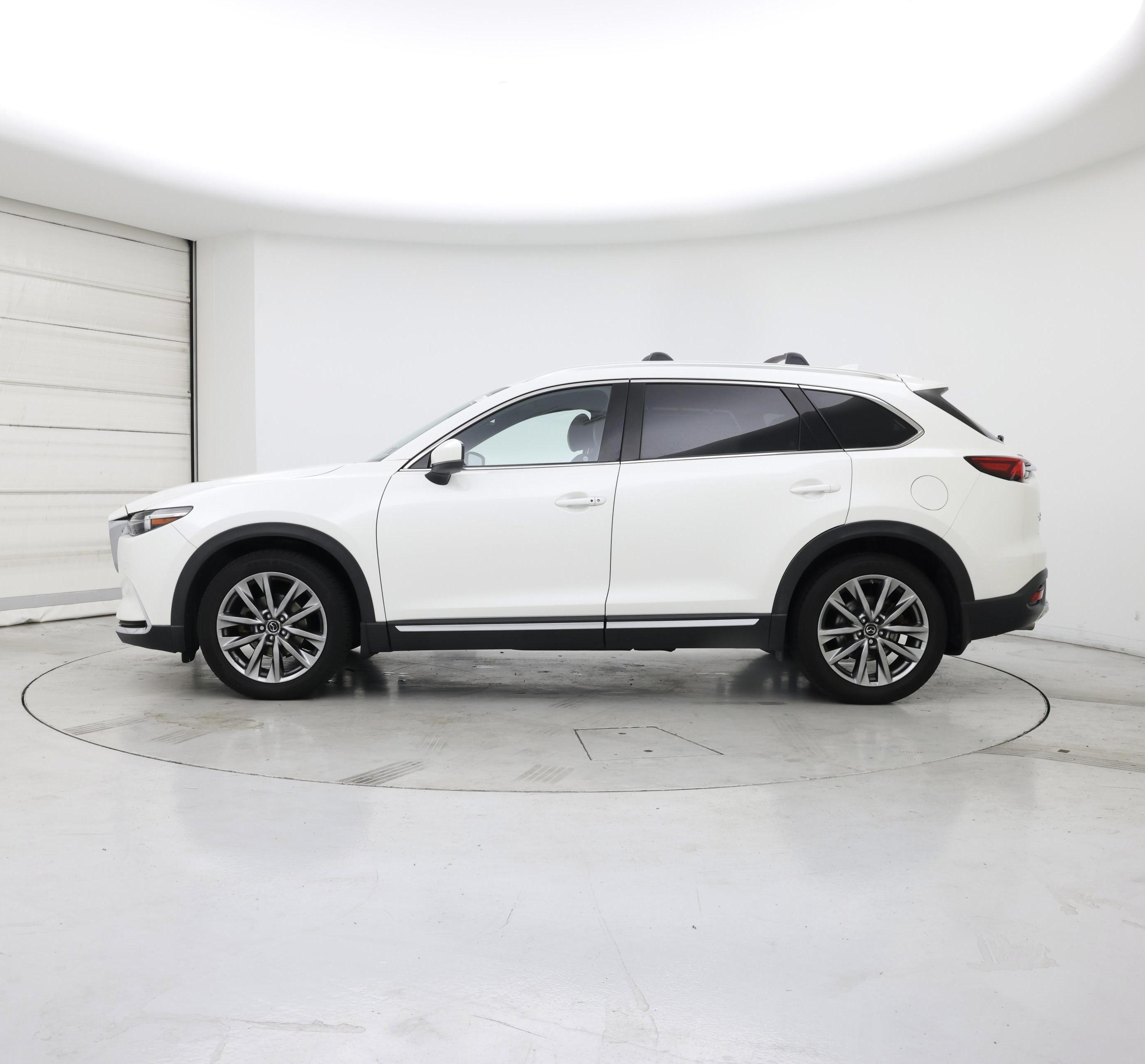 Thumbnail: 2018 Mazda CX-9 - 3