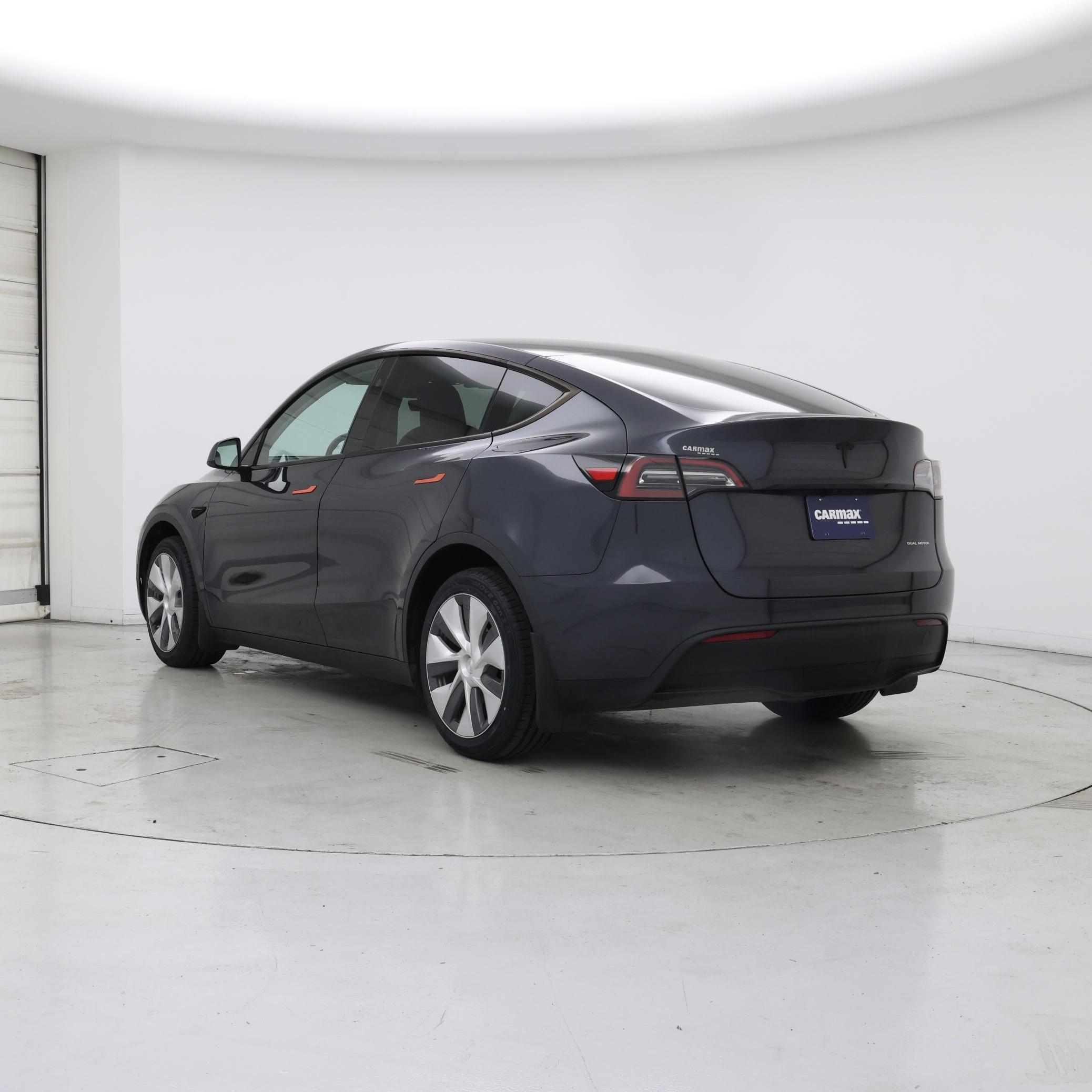 Thumbnail: 2024 Tesla Model Y - 2