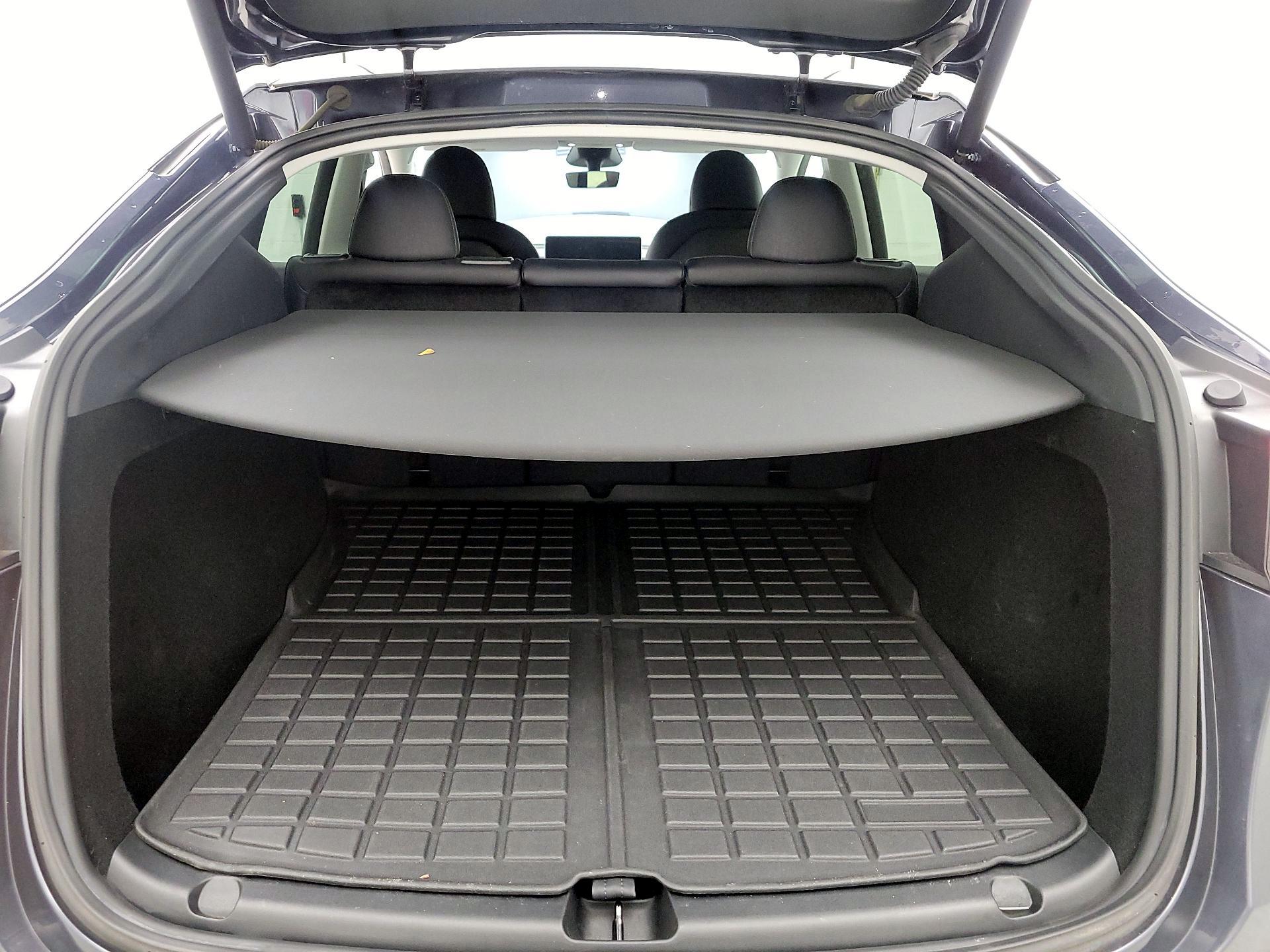 Thumbnail: 2024 Tesla Model Y - 20