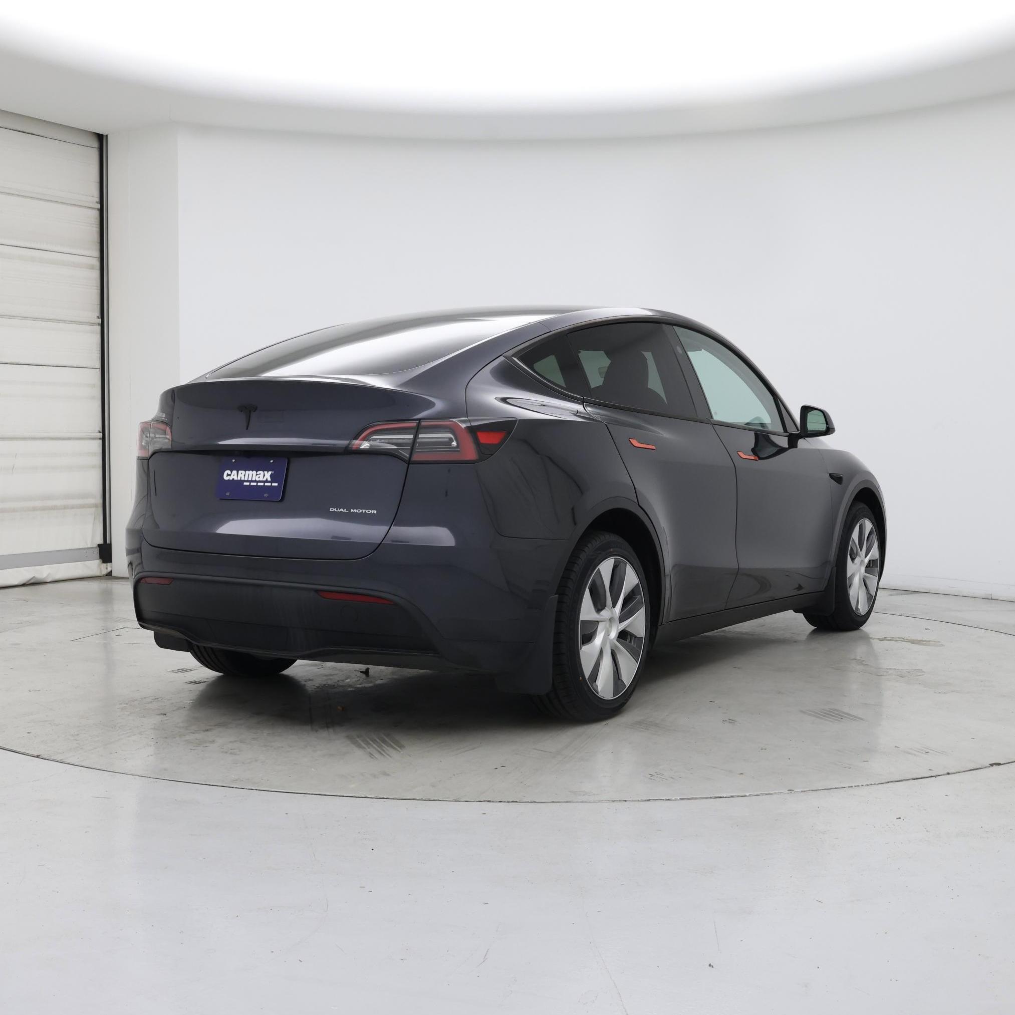 Thumbnail: 2024 Tesla Model Y - 8