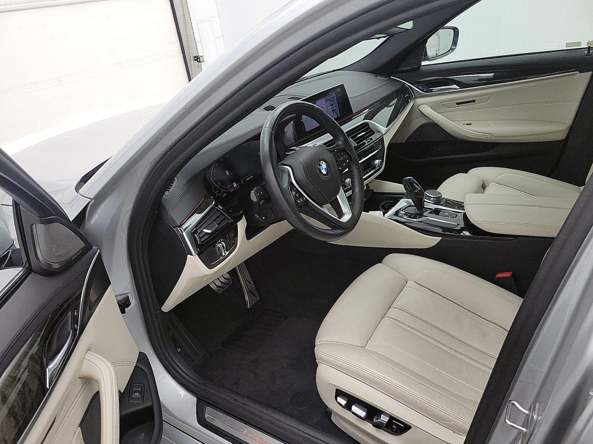 Thumbnail: 2020 BMW 5 Series - 11