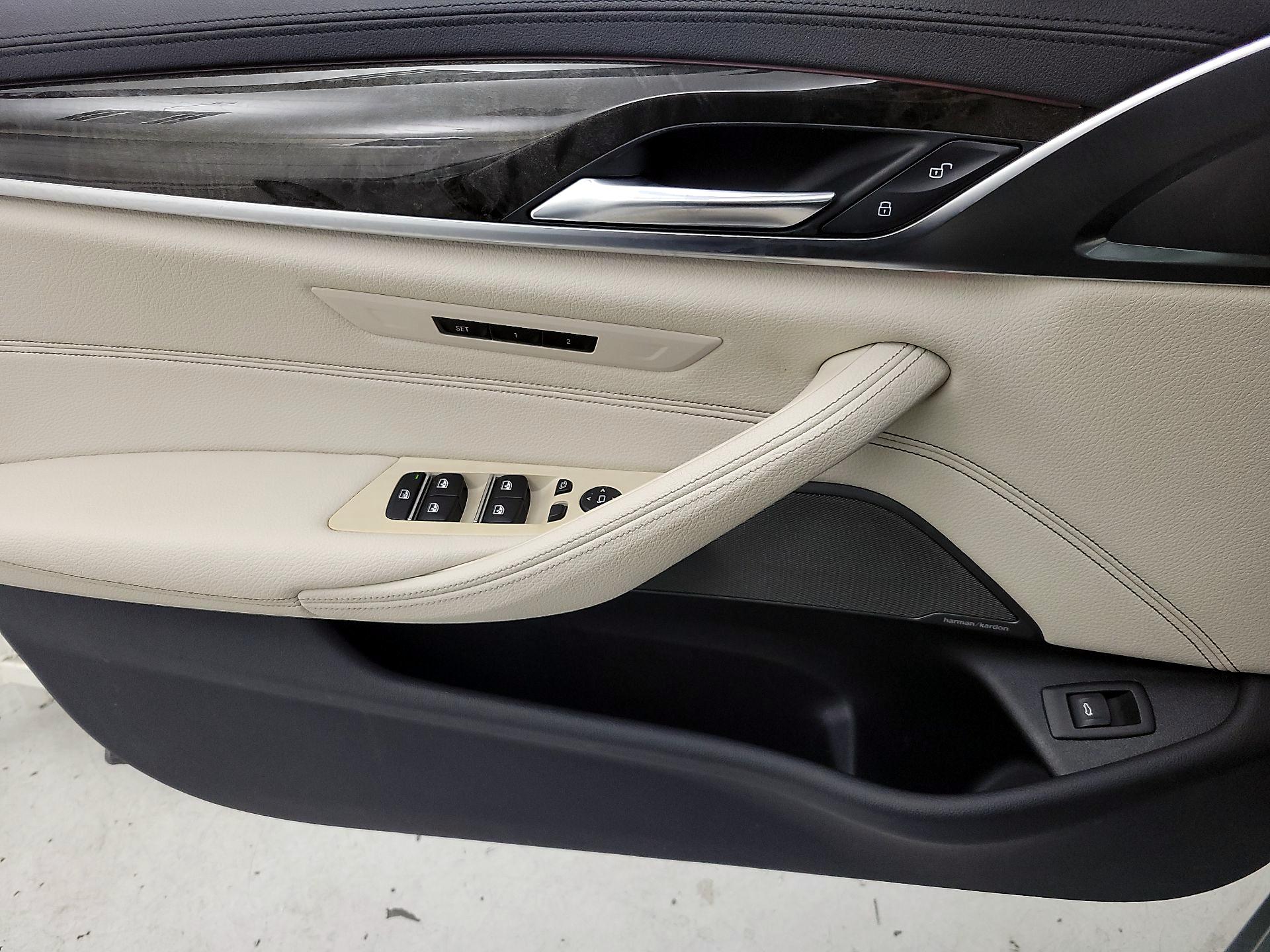 Thumbnail: 2020 BMW 5 Series - 12