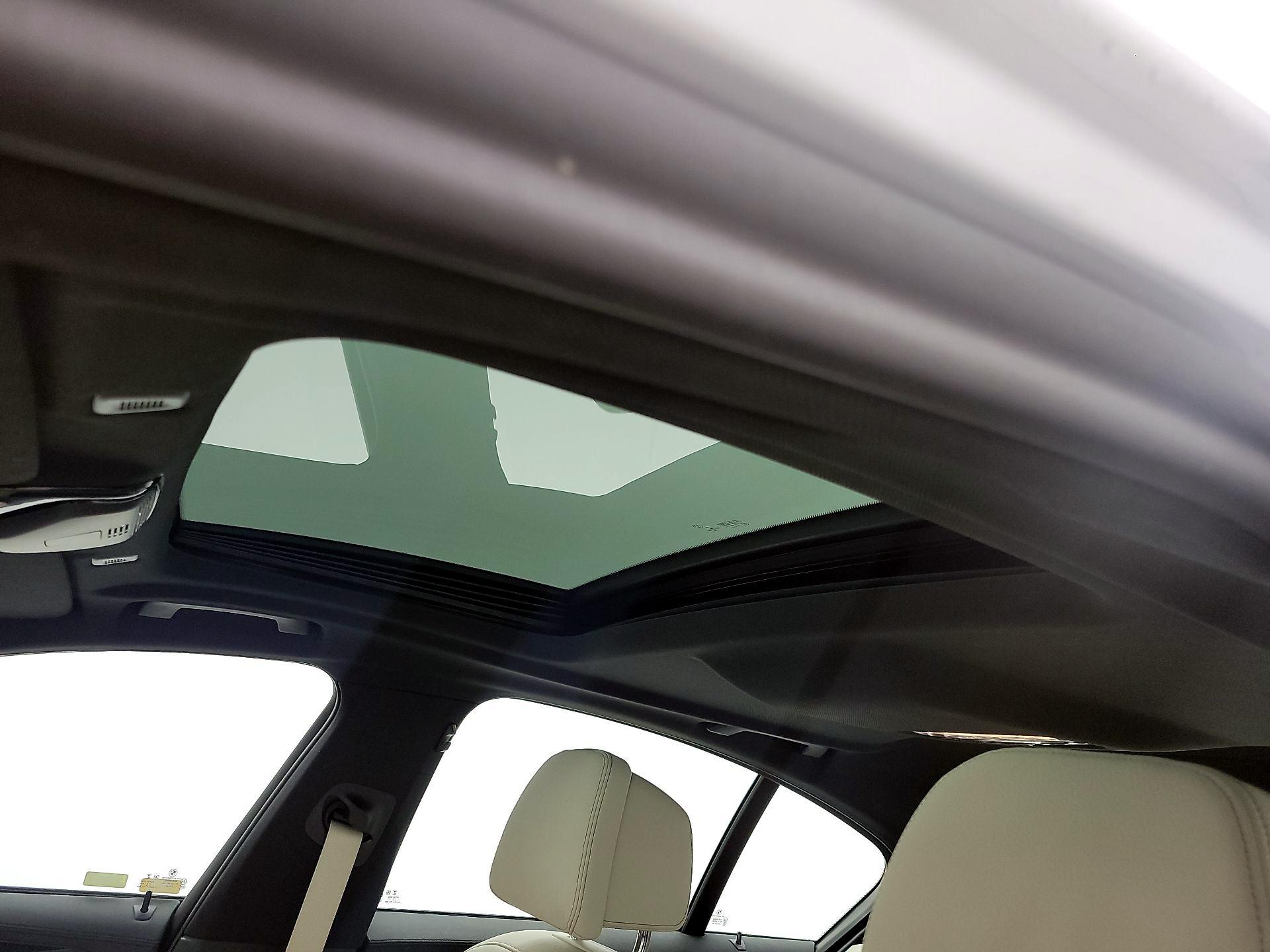 Thumbnail: 2020 BMW 5 Series - 19