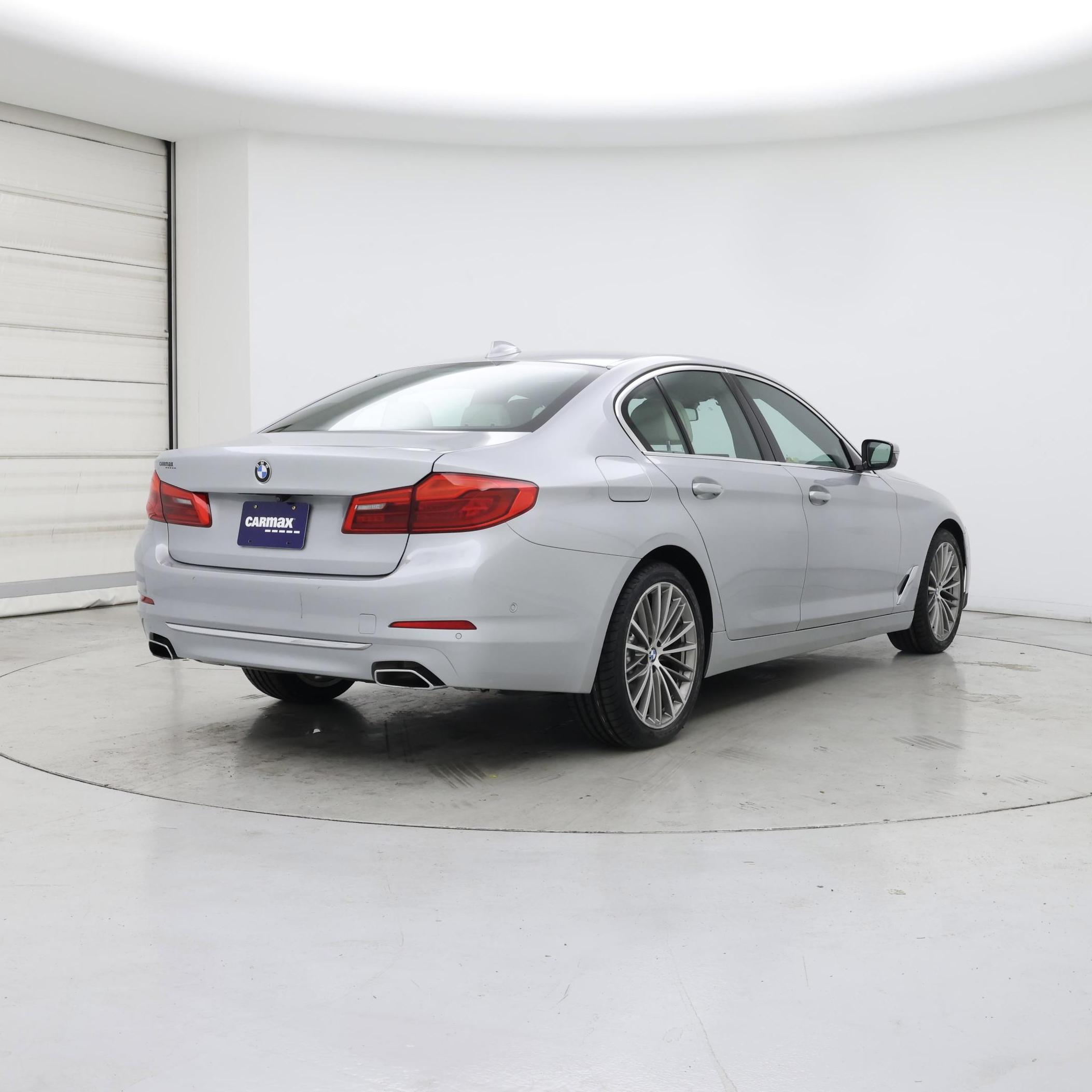 Thumbnail: 2020 BMW 5 Series - 8