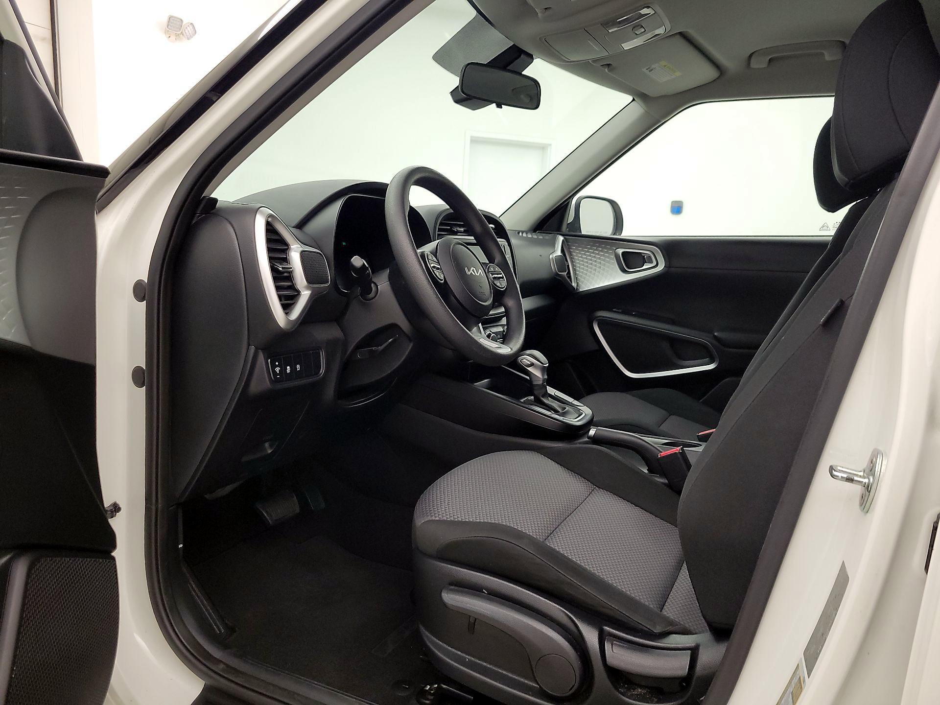 Thumbnail: 2023 Kia Soul - 11