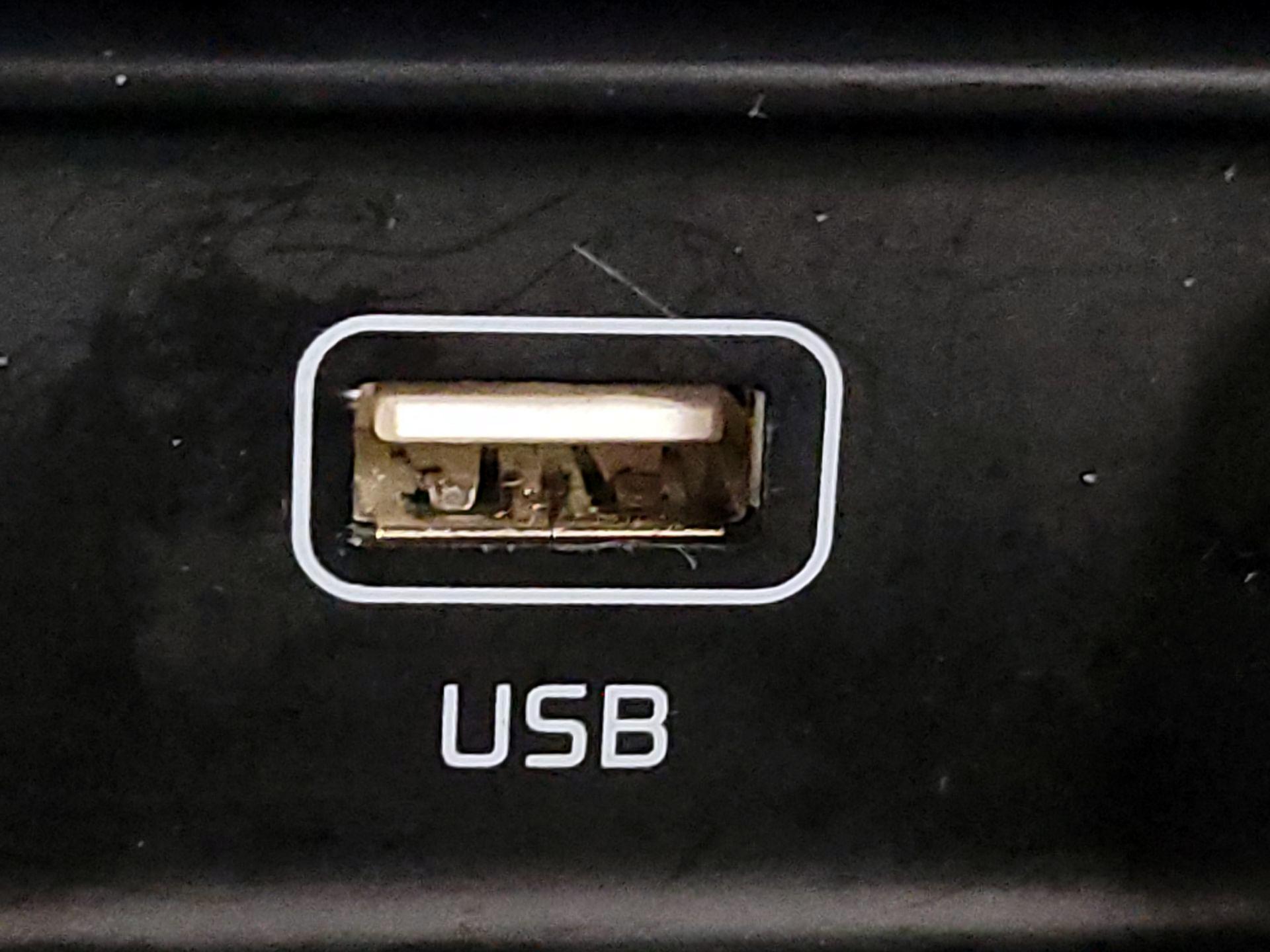 Thumbnail: 2023 Kia Soul - 18