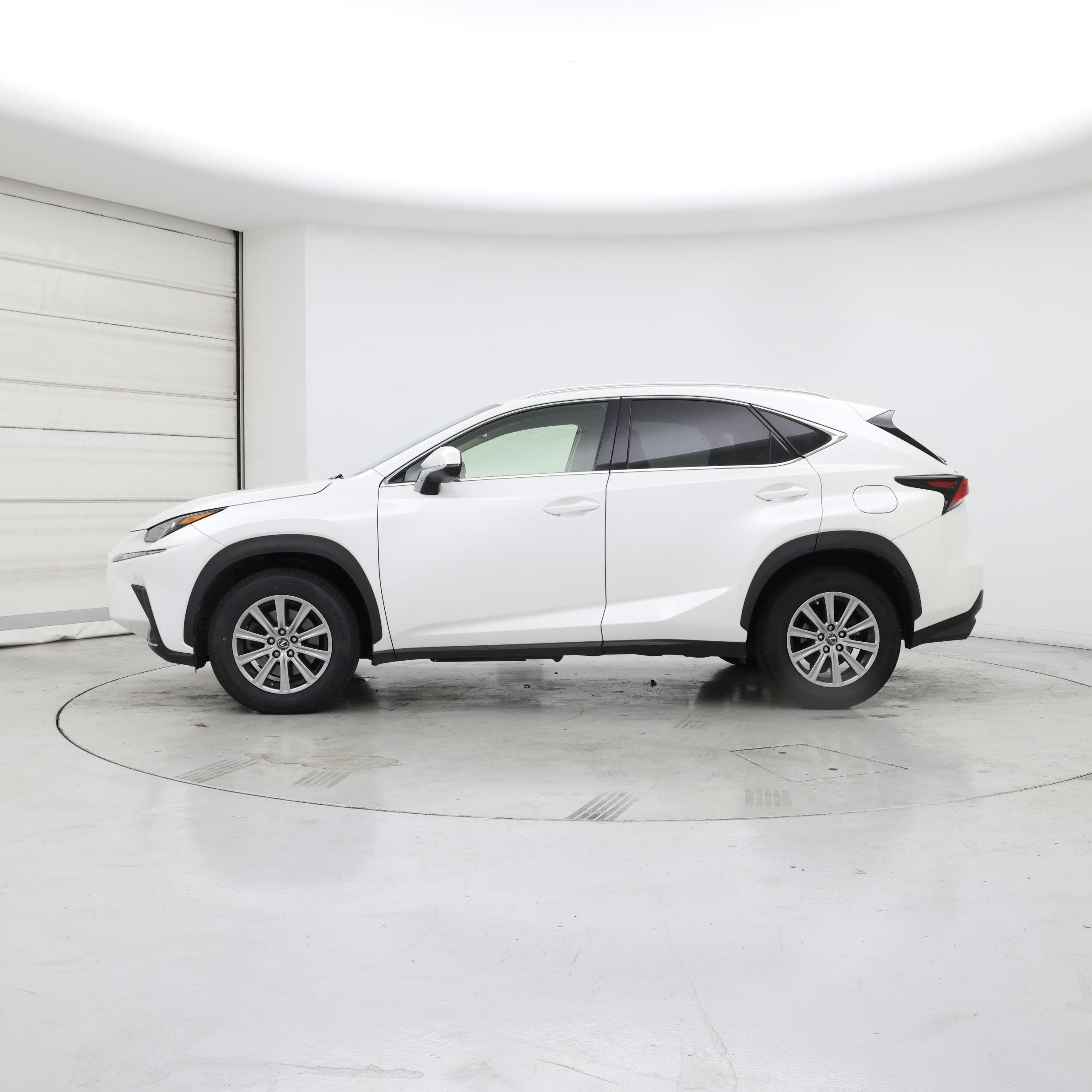 Thumbnail: 2018 Lexus NX - 3