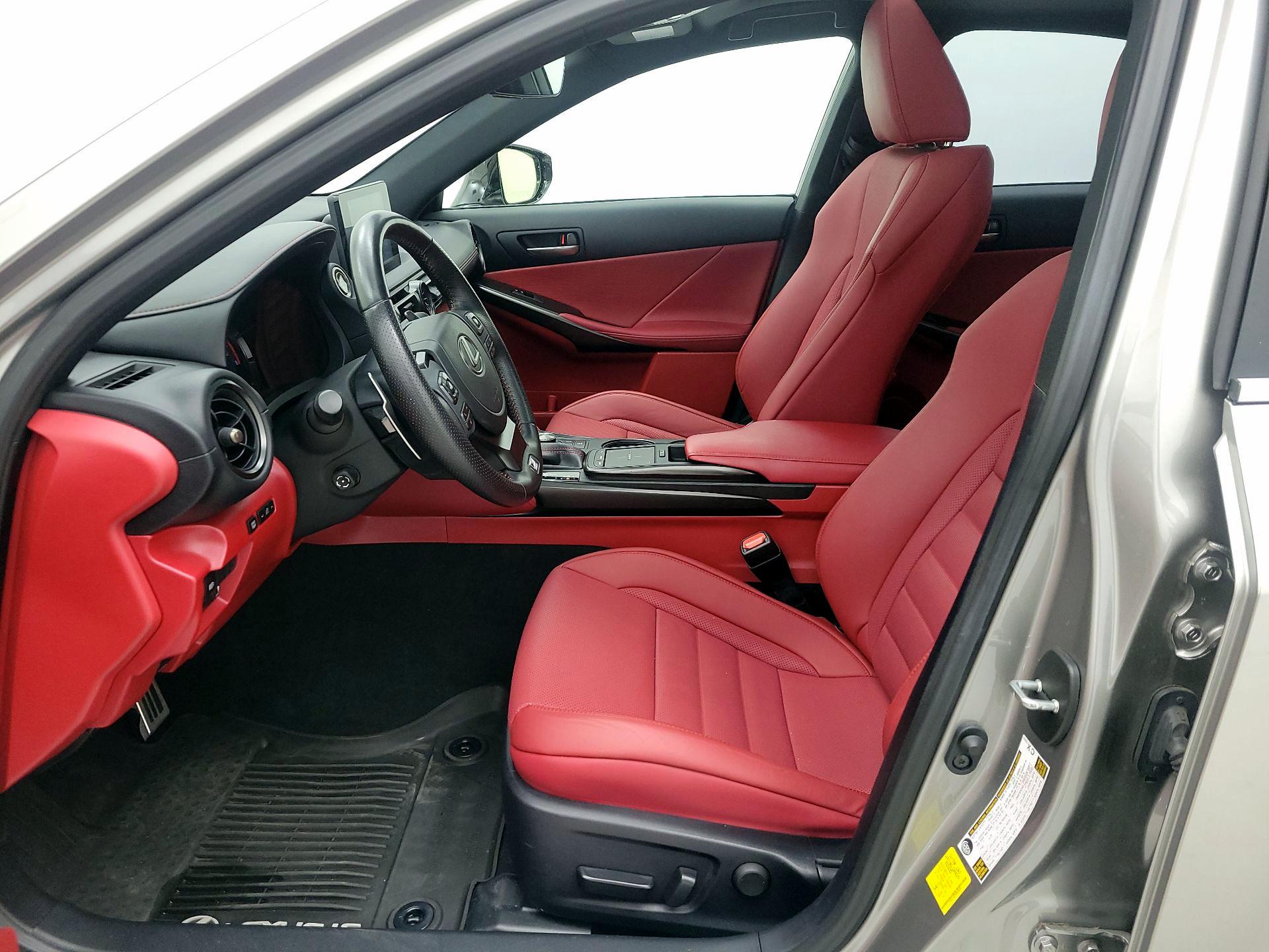 Thumbnail: 2023 Lexus IS - 11