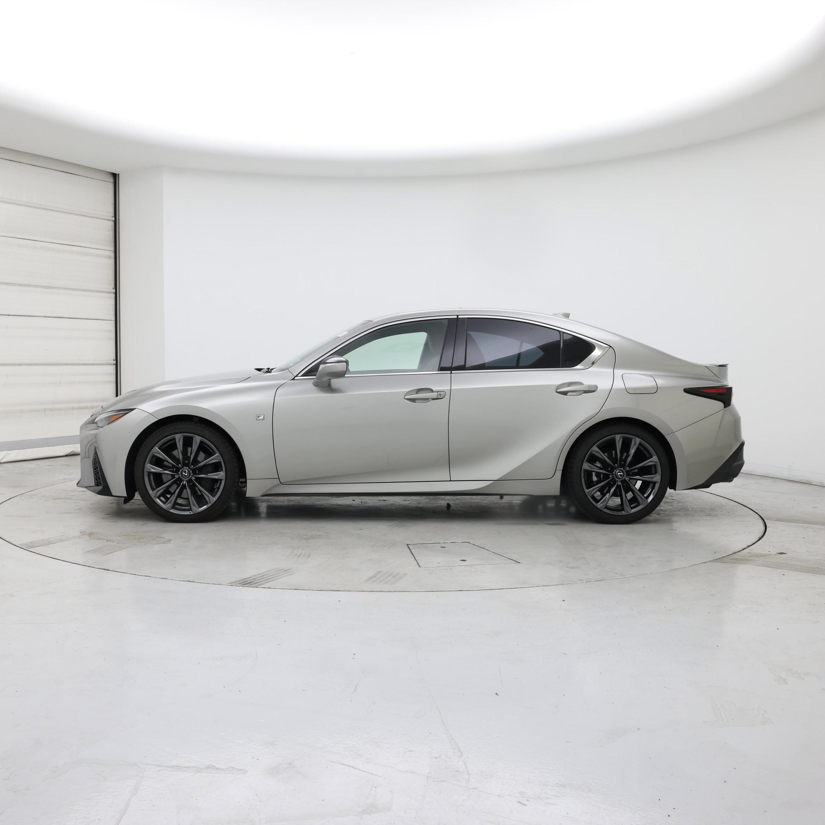 Thumbnail: 2023 Lexus IS - 3